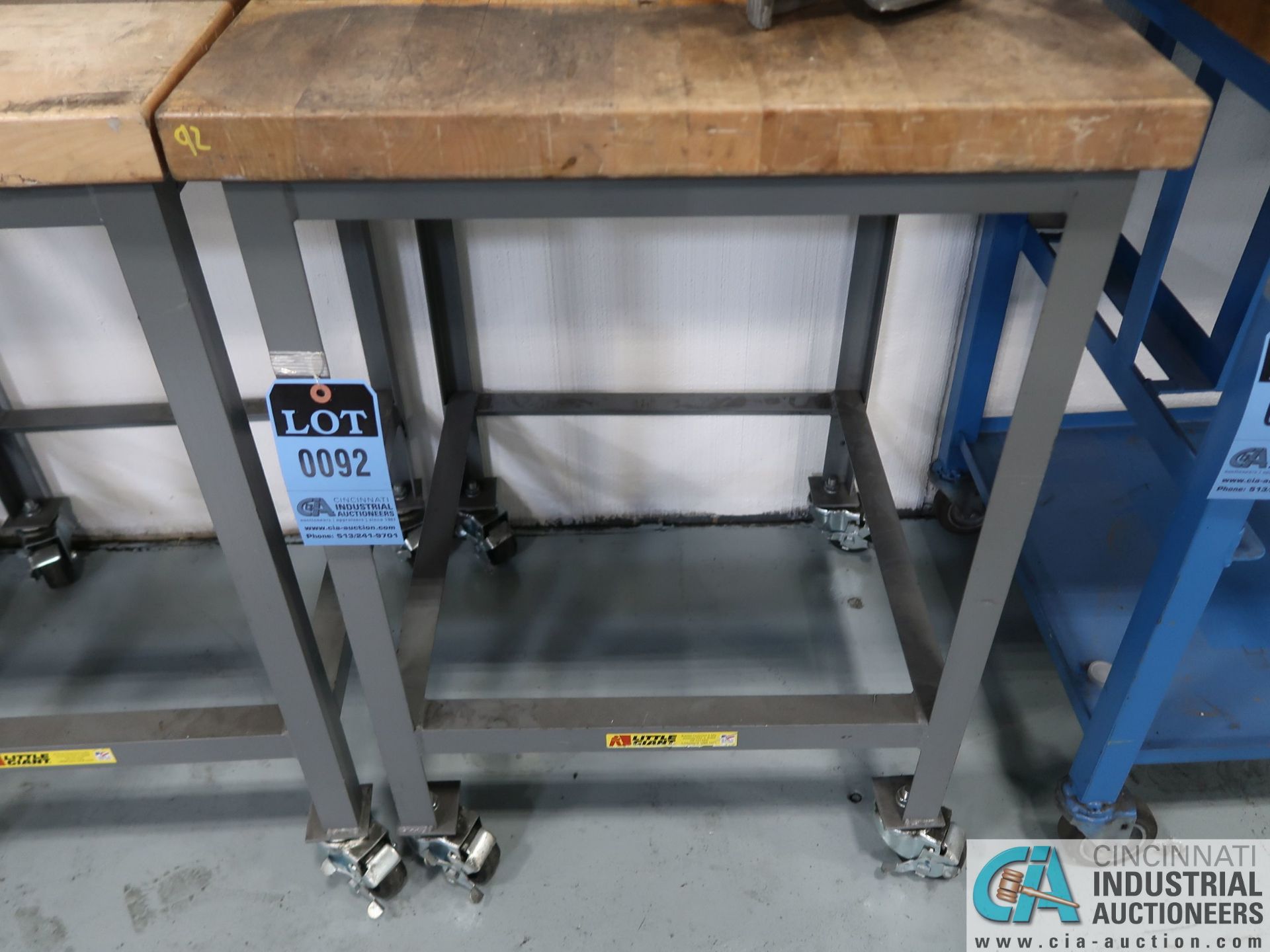 24" X 24" X 35" HIGH LITTLE GIANT PORTABLE WELDED STEEL FRAME MAPLE TOP WORKBENCH ** DELAYED REMOVAL