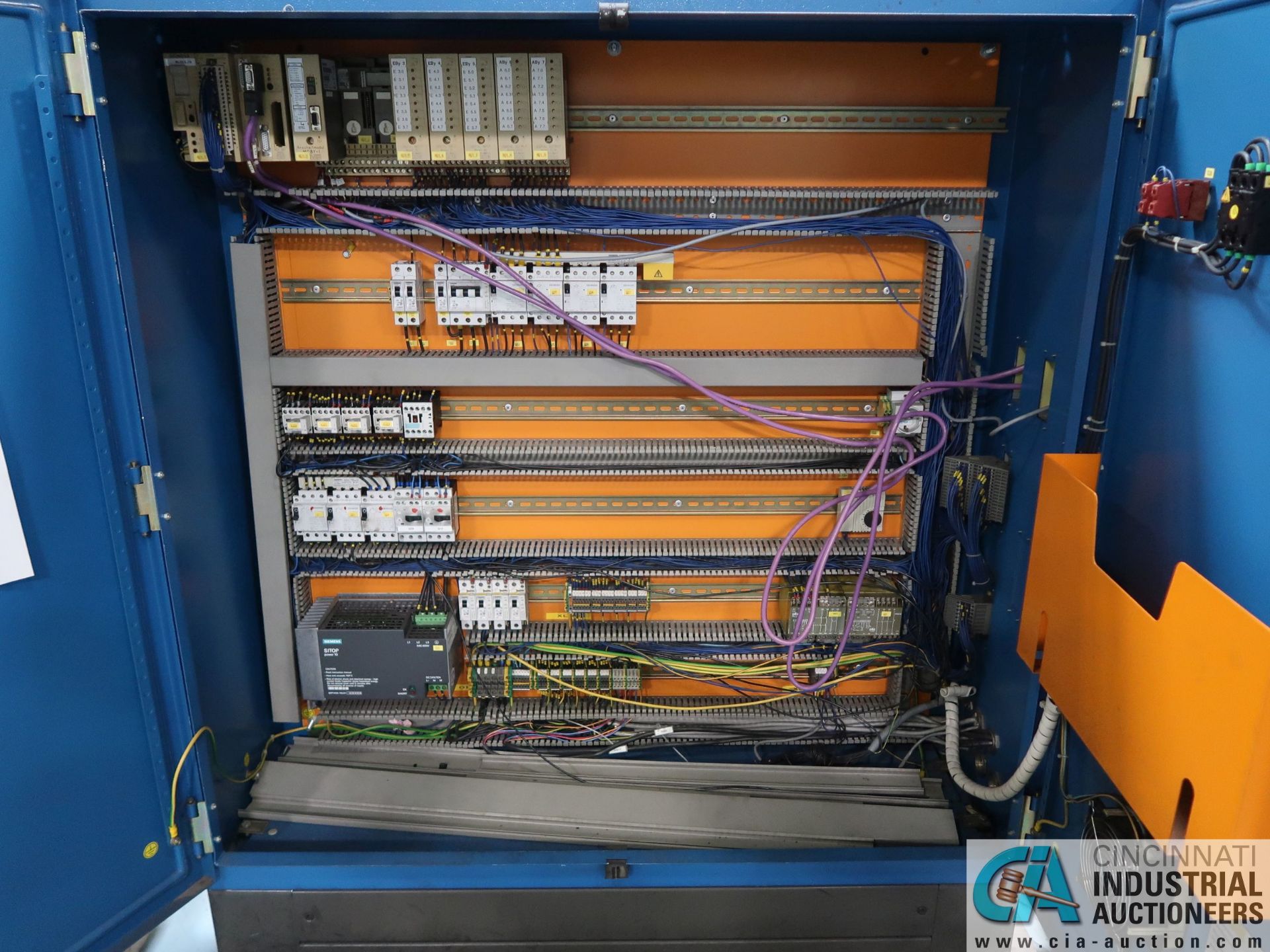 IMT TYPE KSL-3 ELECTRICAL MACHINE CONTROL CABINET WITH ELECTRICAL COMPONENTS; 16" X 47" X 55" HIGH - Image 2 of 9