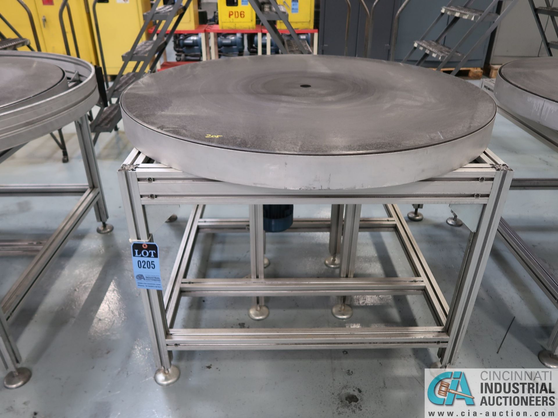 50" DIA. STEEL TURNTABLE WITH ALUMINUM FRAME *$25.00 RIGGING FEE DUE TO INDUSTRIAL SERVICES AND