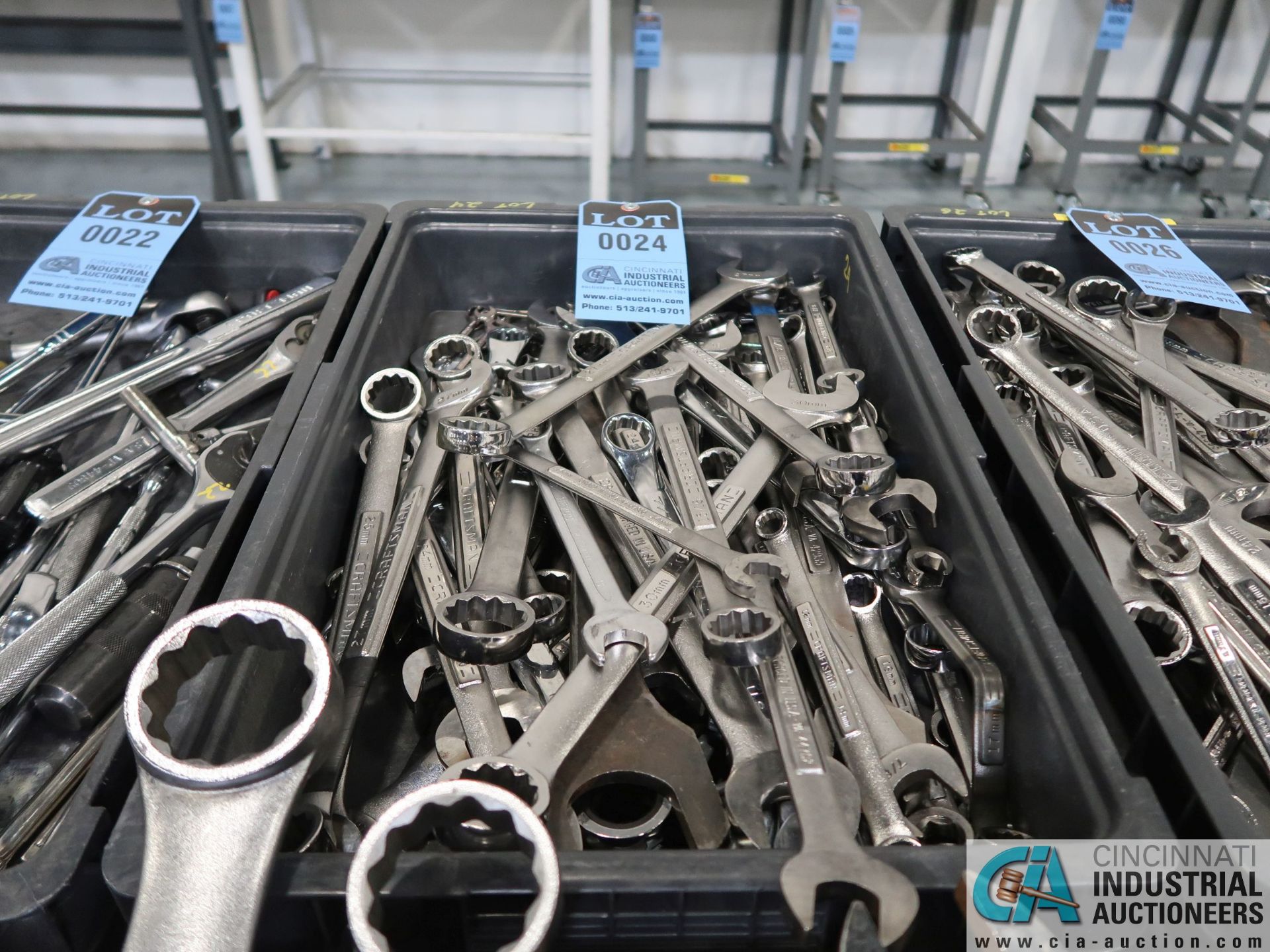 (LOT) COMBINATION WRENCHES