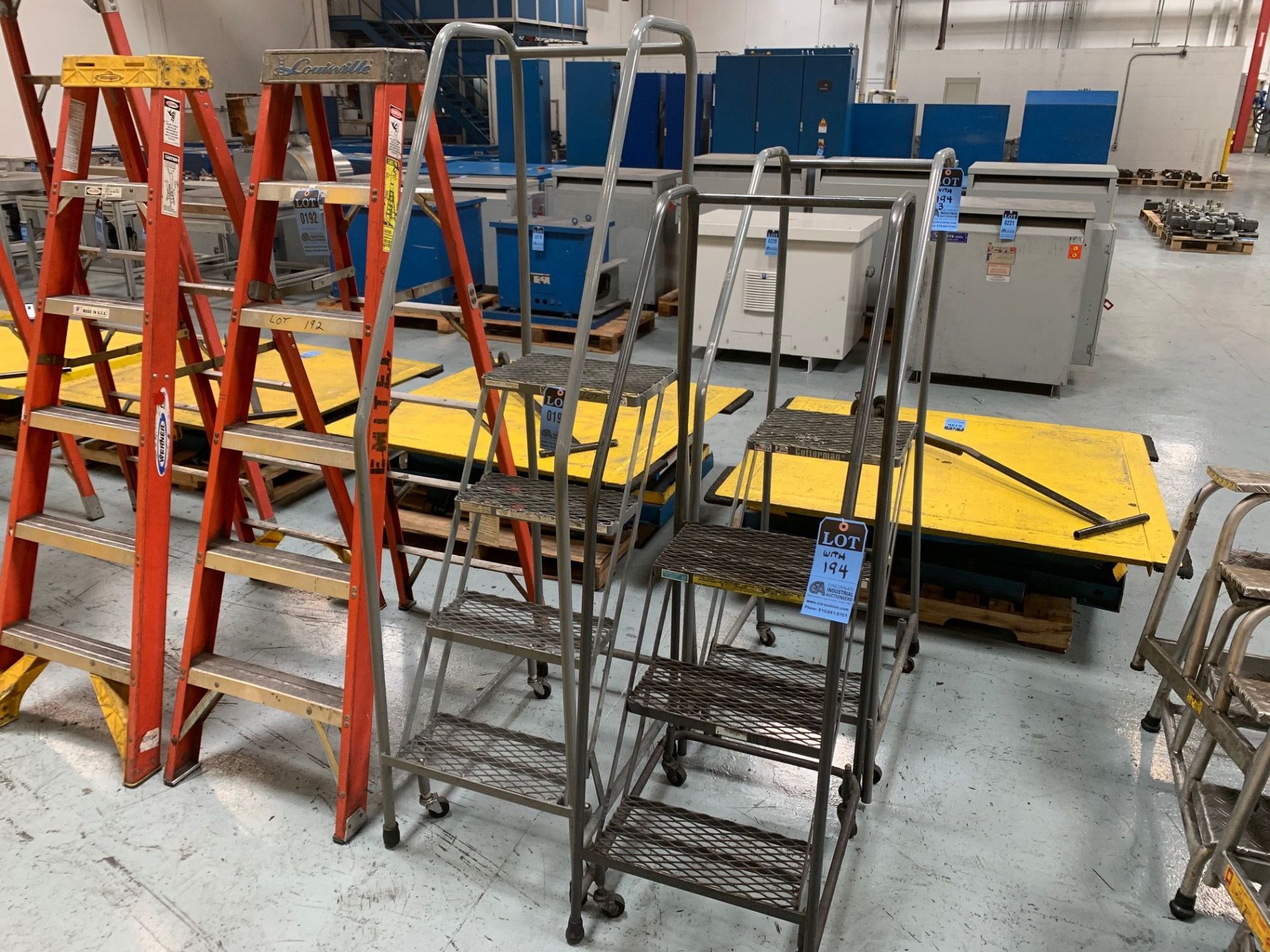 (LOT) (1) FOUR-STEP & (2) THREE-STEP LETTERMAN WAREHOUSE LADDERS