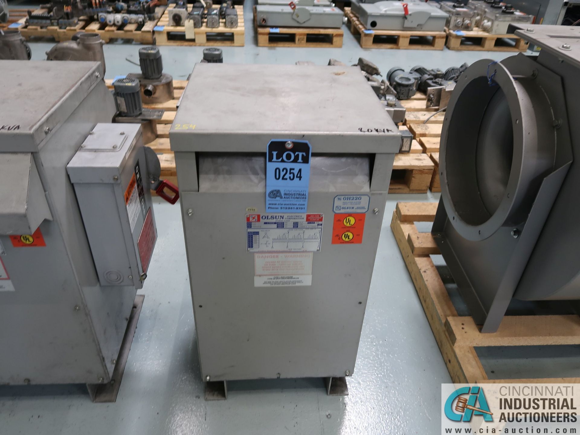 8.0 KVA OLSUN DRY TYPE TRANSFORMER *$25.00 RIGGING FEE DUE TO INDUSTRIAL SERVICES AND SALES*