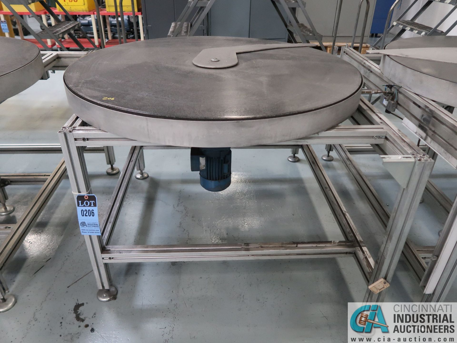 50" DIA. STEEL TURNTABLE WITH ALUMINUM FRAME *$25.00 RIGGING FEE DUE TO INDUSTRIAL SERVICES AND