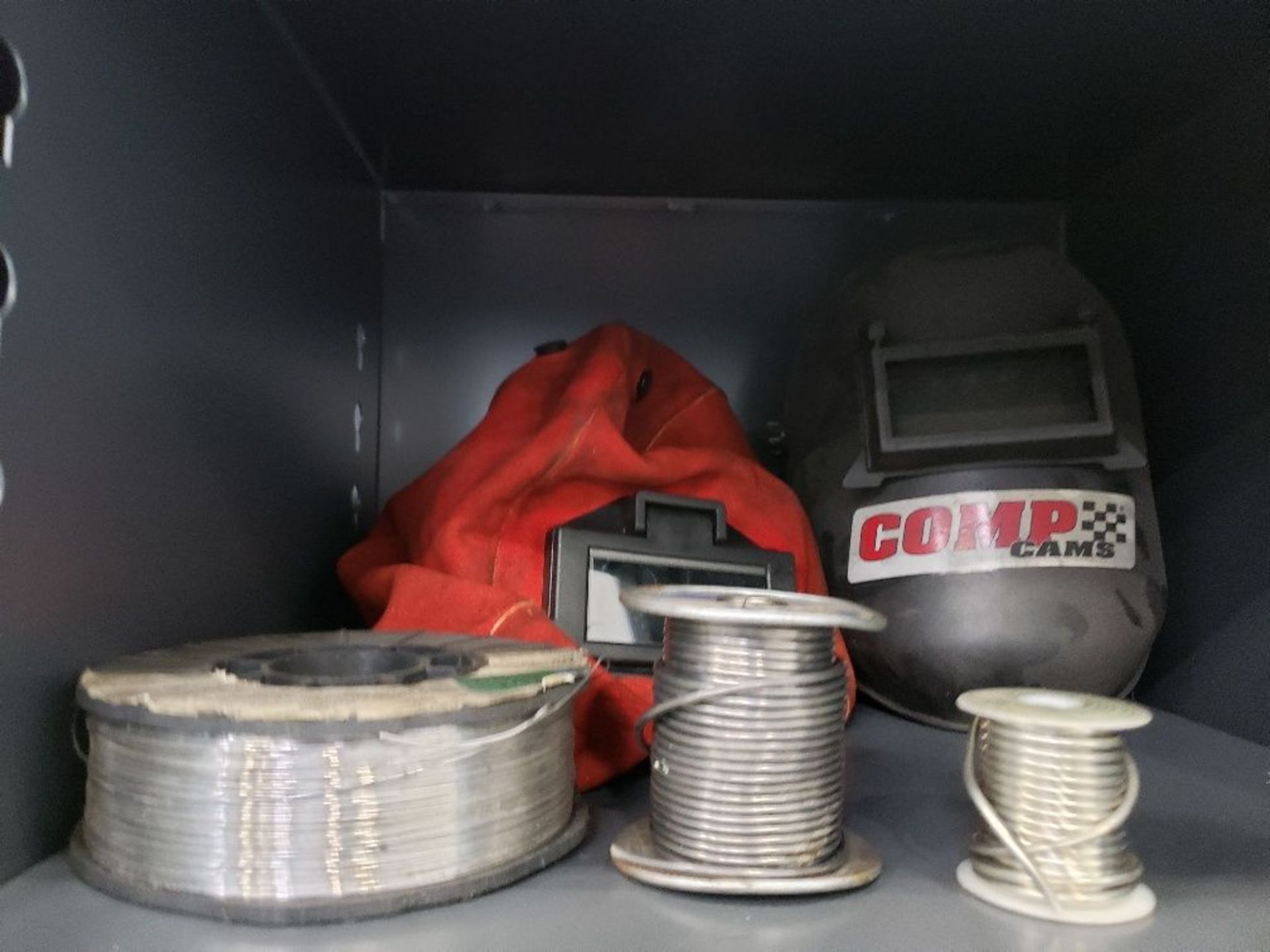 (LOT) MISC. WELDING SUPPLIES WITH TWO-DOOR STRONG HOLD CABINET *$25.00 RIGGING FEE DUE - Image 4 of 10