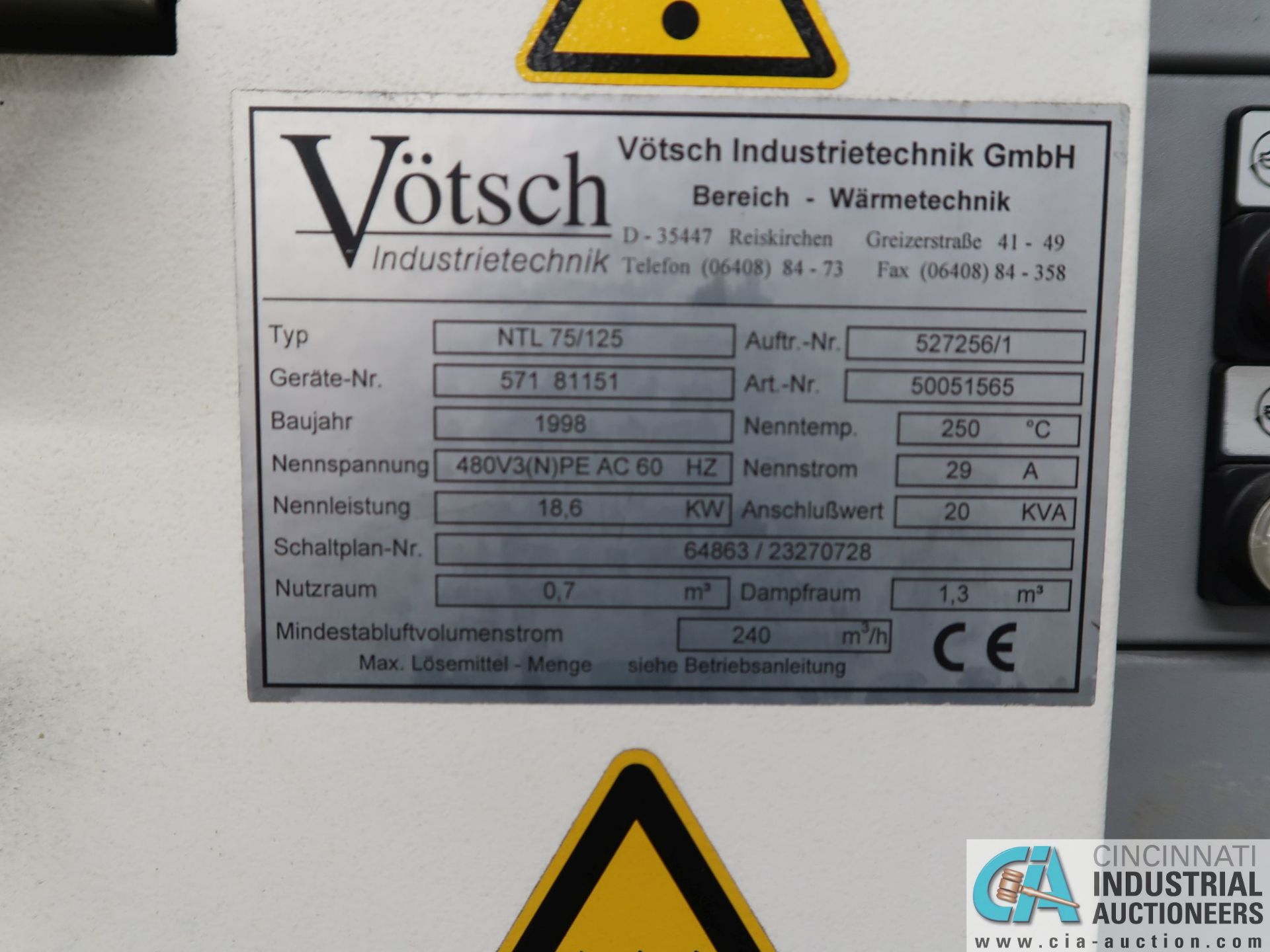 VOTSCH MODEL NTL75/125 BATCH OVEN; S/N 527256/1, 250 DEGREE CELSIUS, 30" WIDE X 32" DEEP X 52" - Image 5 of 5