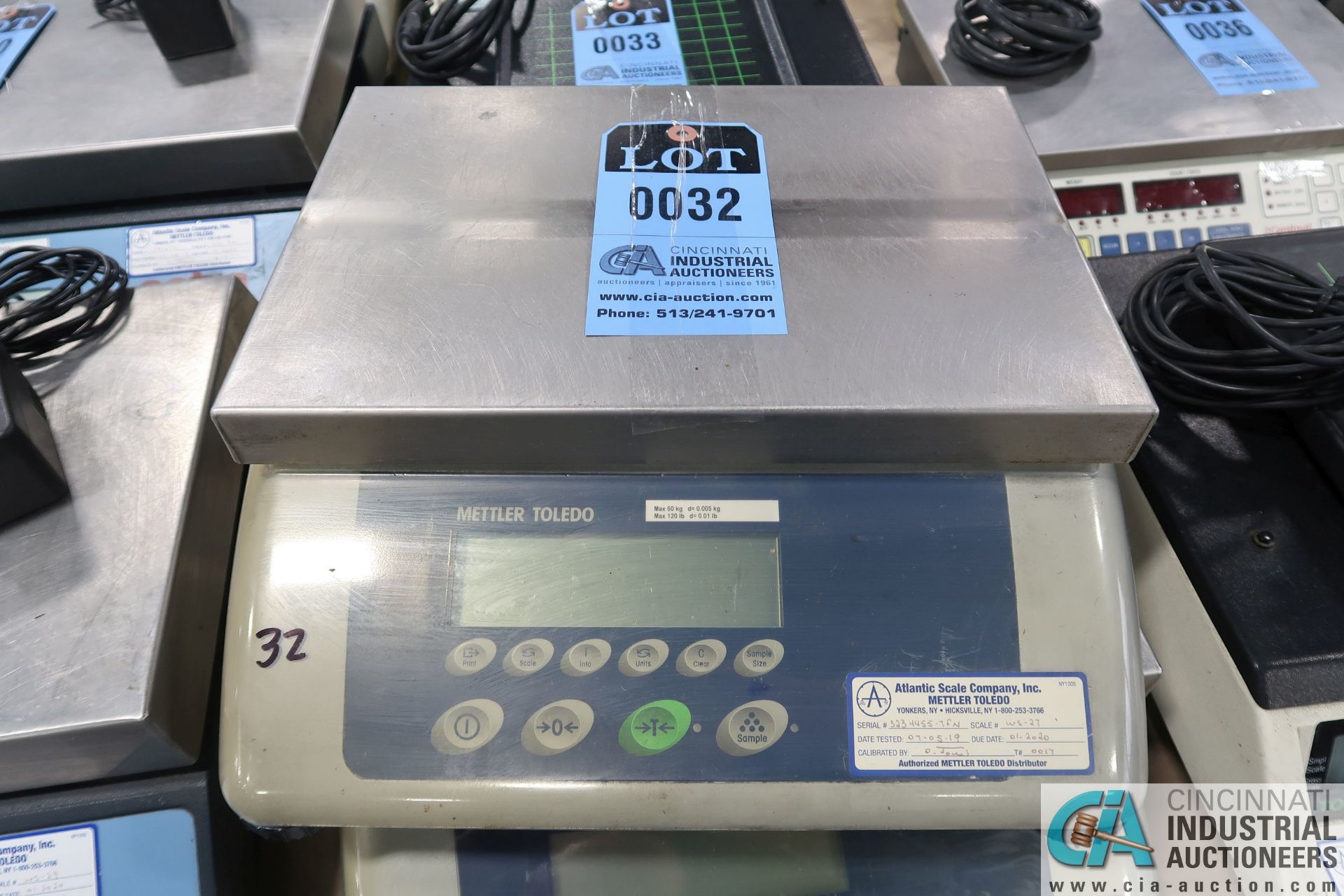 120 LB CAP METTLER-TOLEDO MODEL BBA432-60 SL DIGITAL COUNTING SCALE