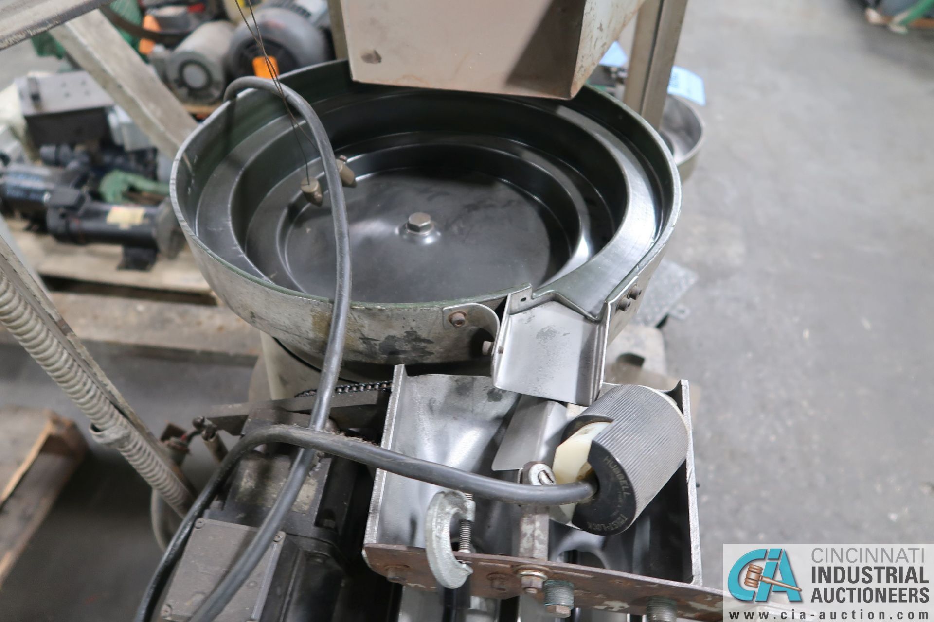 16" VIBRATORY BOWL FEEDER - Loading fee due the “ERRA” Pedowitz Machinery Movers $50.00 - Image 4 of 4