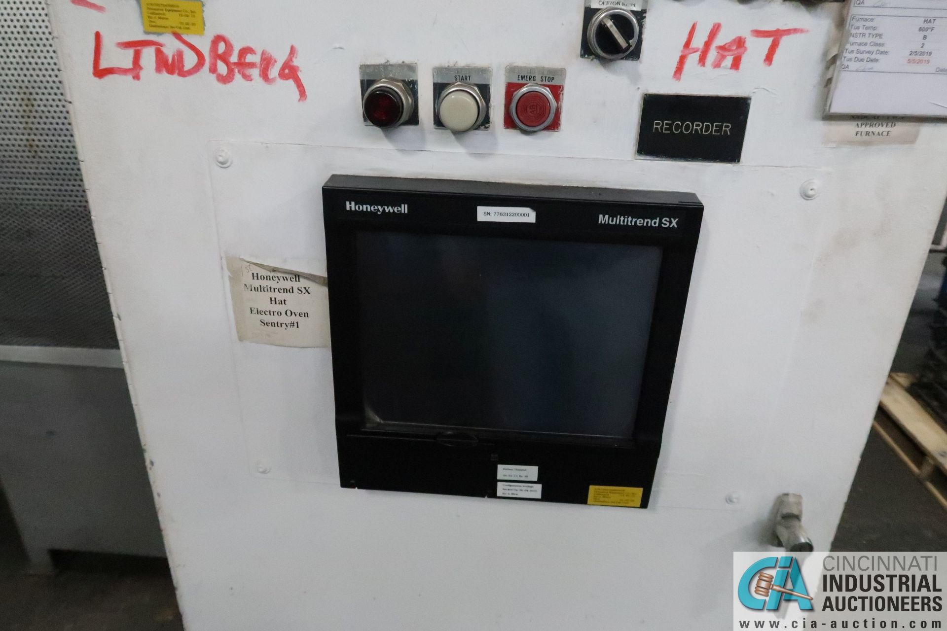 HONEYWELL CONTROL CABINET - Loading fee due the “ERRA” Pedowitz Machinery Movers $50.00 - Image 3 of 4