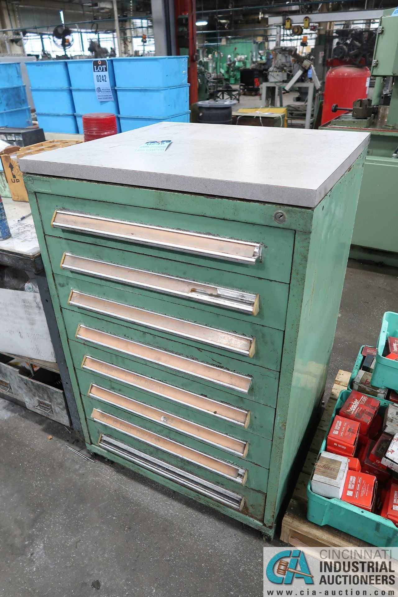 8-DRAWER LISTA-TYPE CABINET WITH MISC. HOT FORGE TOOLING - Loading fee due the "ERRA"
