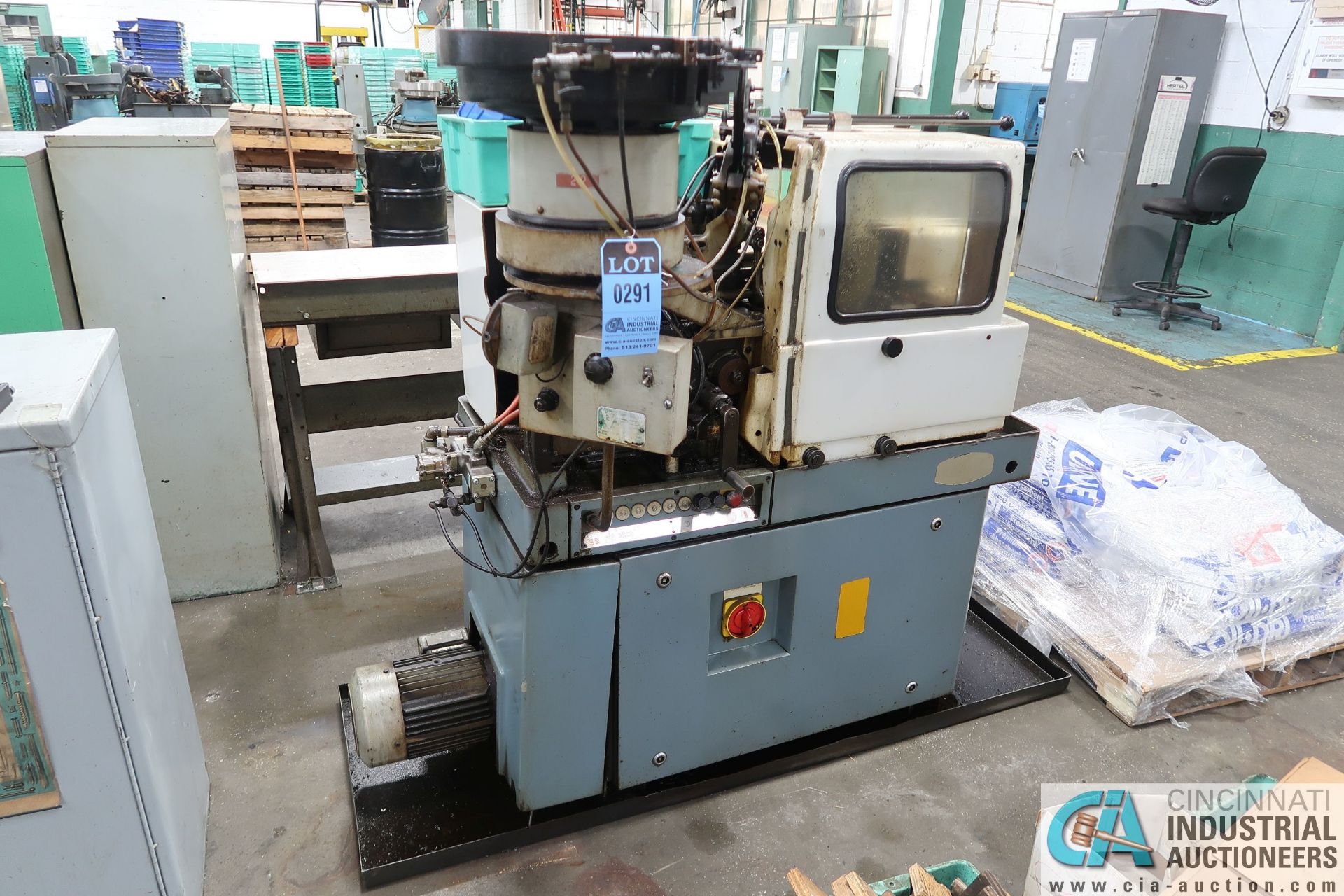 TRAUB MODEL TD-26 SINGLE SPINDLE AUTOMATIC LATHE; S/N 3099 (1979), 26 MM MAX DIA. 88MM LENGTH