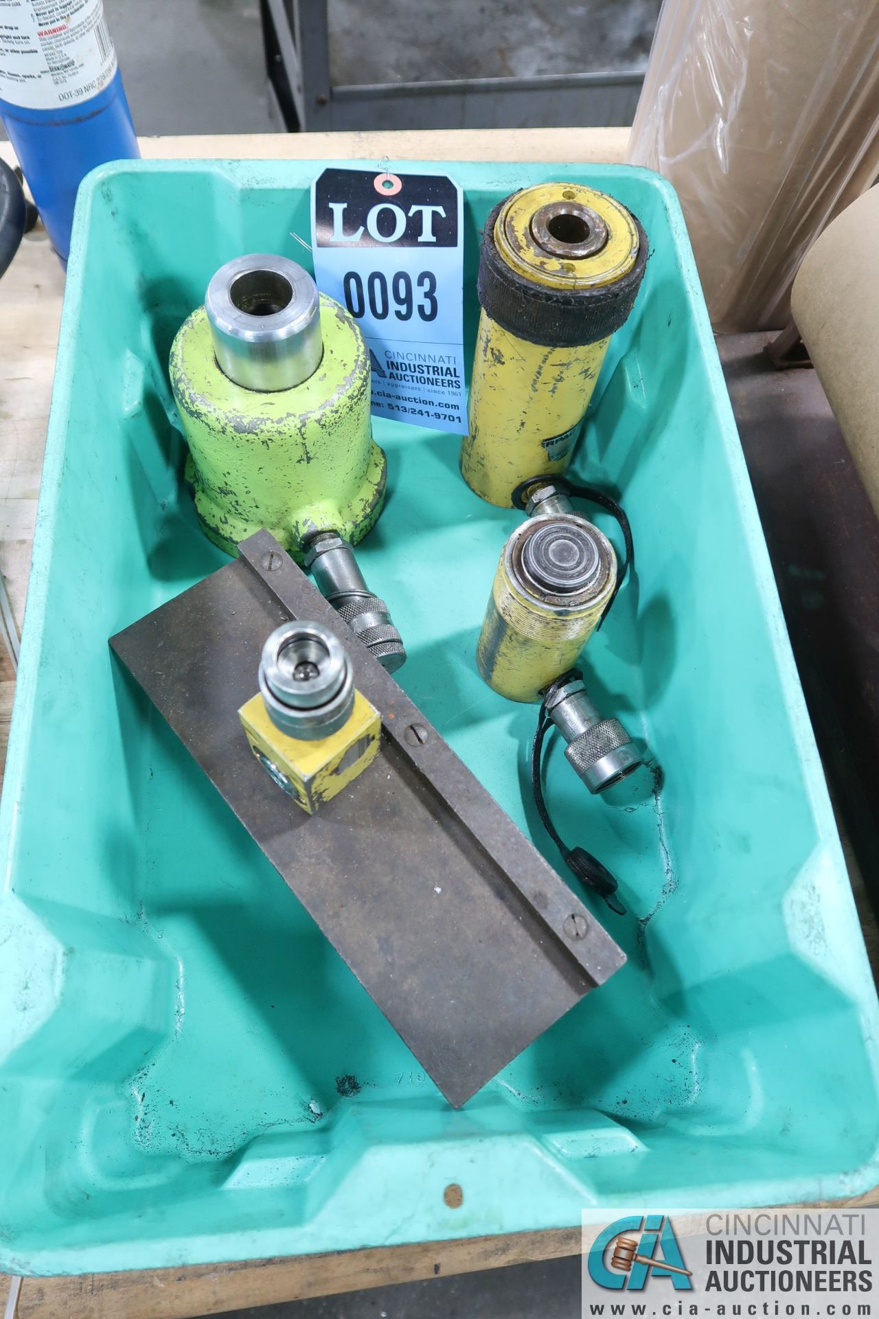 ENERPAC HYDRAULIC JACKS; 5, 10, 20 AND 30 TON