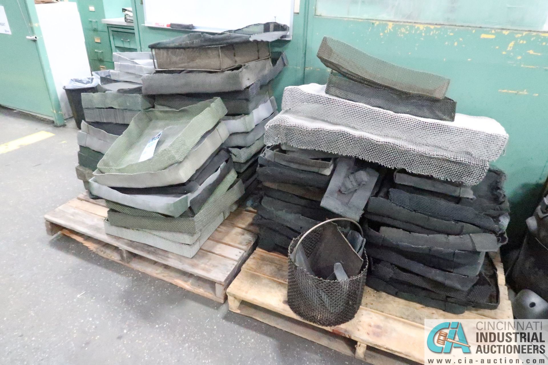 (LOT) MISC. INCONEL BASKETS