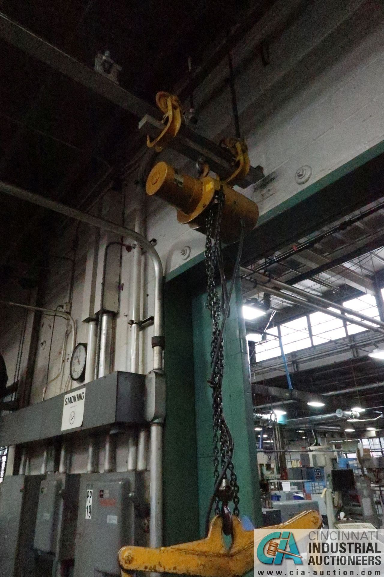 1/2 TON BUDGIT ELECTRIC CHAIN HOIST