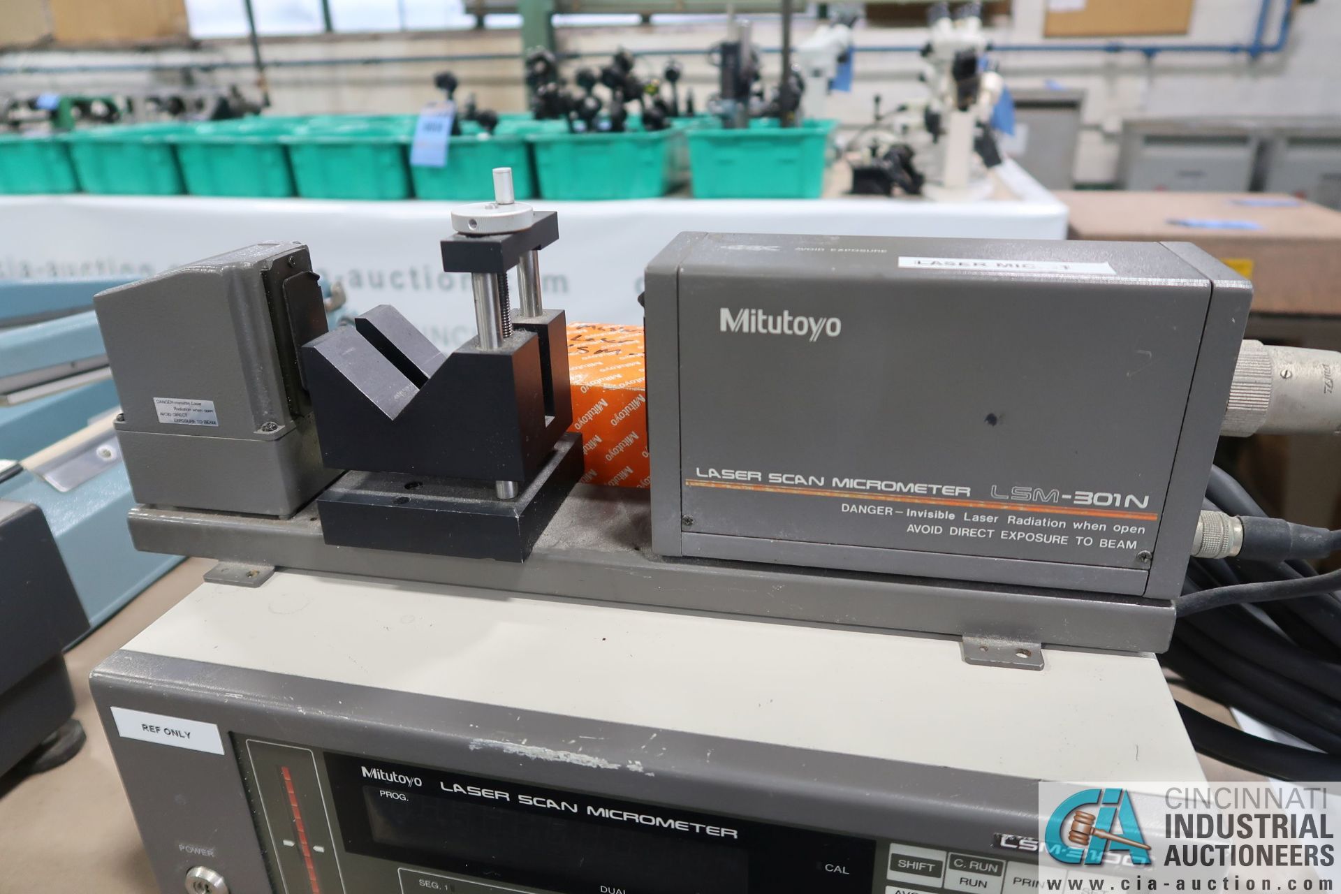 MITUTOYO MODELS LSM-30IN & LSM-3100 LASER SCAN MICROMETER - Image 2 of 4