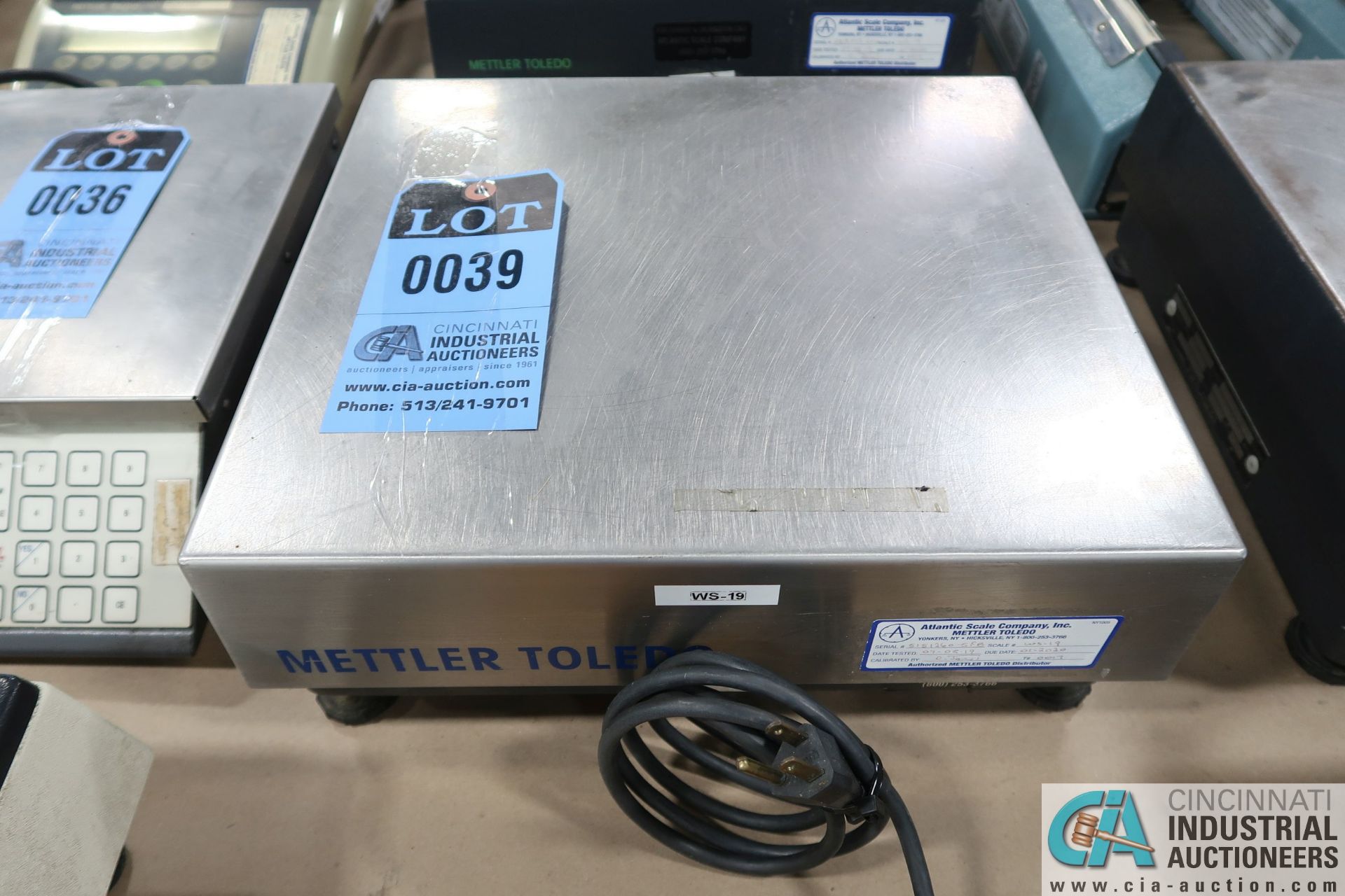 120 LB METTLER-TOLEDO MODEL MB SHIPPING SCALE ** NO DRO **