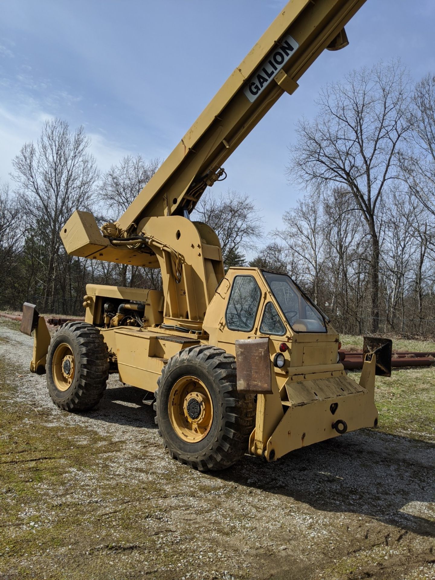 15 TON GALION MODEL 150A HYDRAULIC ROUGH TERRAIN CRANE, 4-SECTION POWER BOOM, 60' MAX WORK RADIUS, - Image 12 of 13