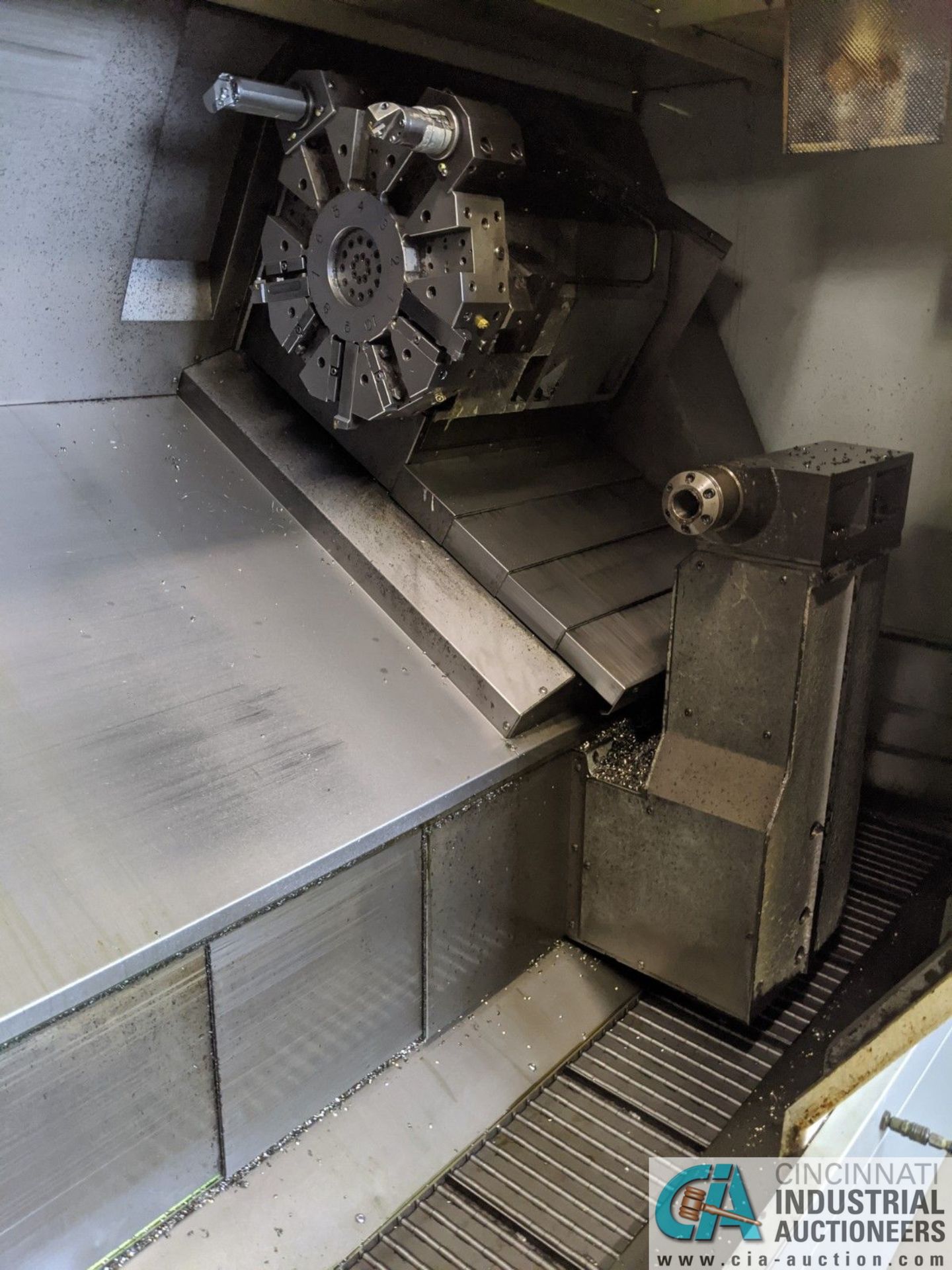 HAAS MODEL SL-40T CNC TURNING CENTER; S/N 69082, 18" 3-JAW CHUCK, 10 POSITION TURRET, TAILSTOCK, - Image 10 of 14
