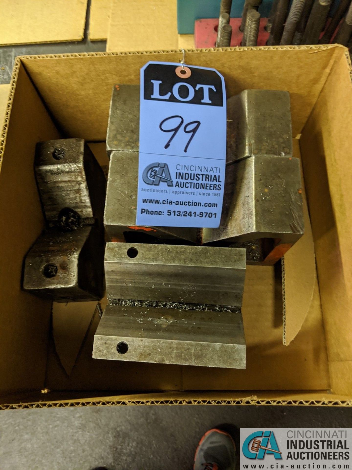 (LOT) V-BLOCKS