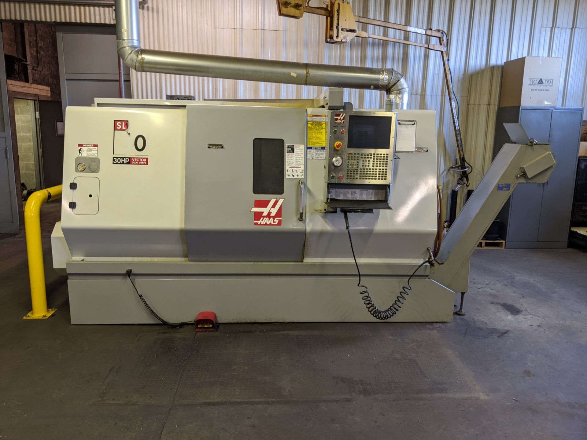 HAAS MODEL SL30 CNC TURNING CENTER; S/N 3074490, 30 HP, VECTOR DUAL DRIVE, 12" 3-JAW CHUCK, 12 - Image 12 of 14