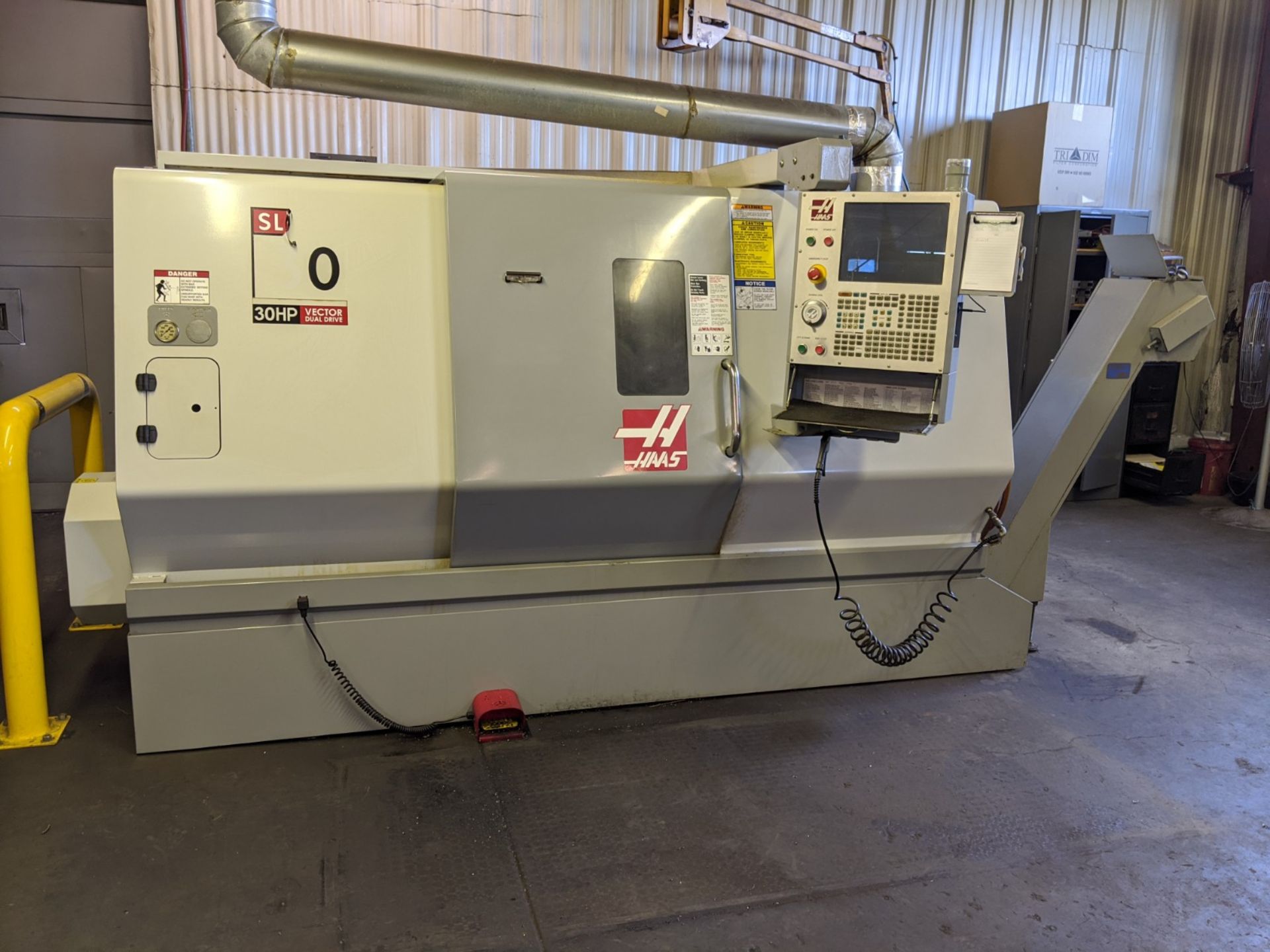 HAAS MODEL SL30 CNC TURNING CENTER; S/N 3074490, 30 HP, VECTOR DUAL DRIVE, 12" 3-JAW CHUCK, 12 - Image 2 of 14