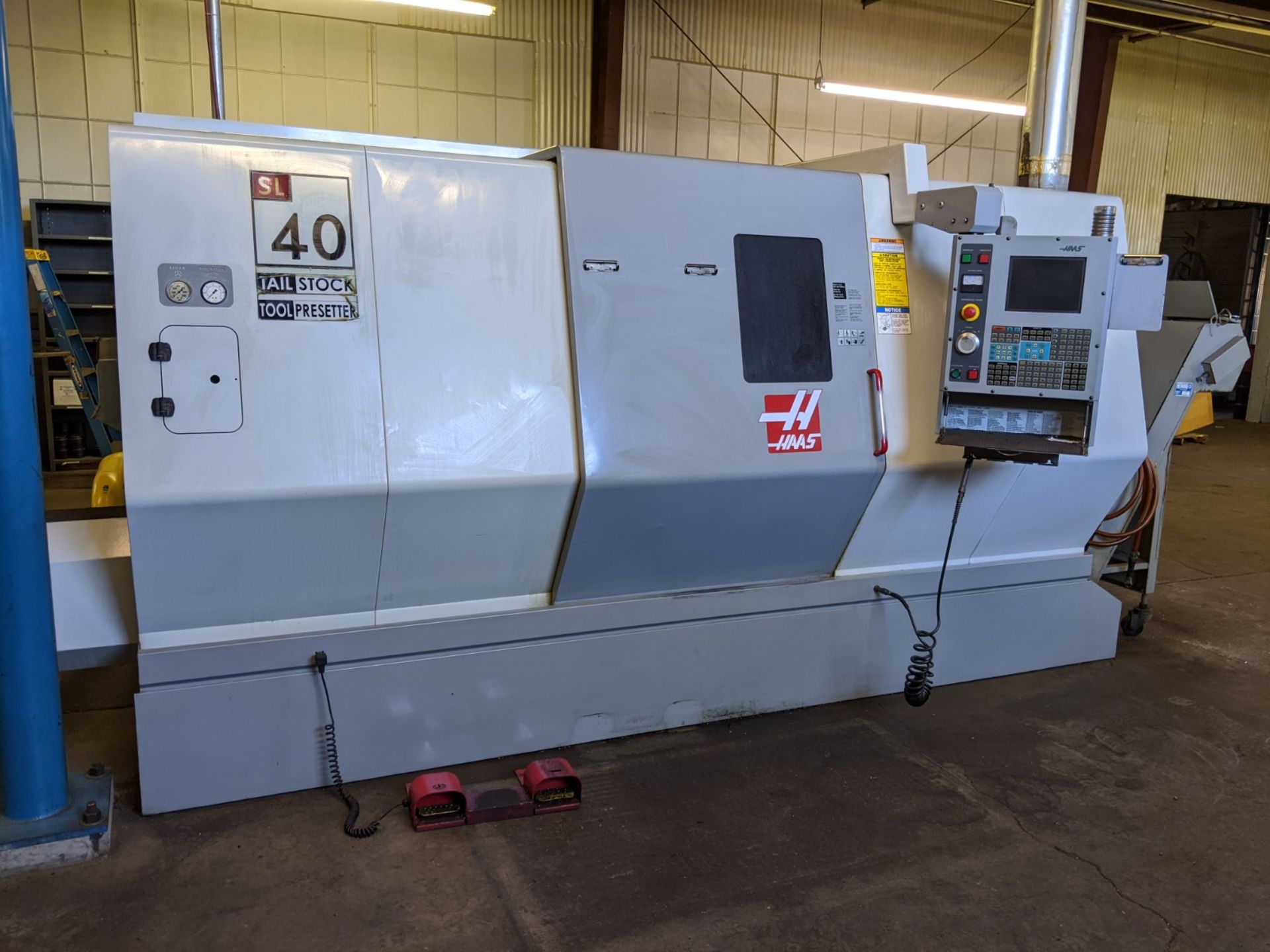 HAAS MODEL SL-40T CNC TURNING CENTER; S/N 69082, 18" 3-JAW CHUCK, 10 POSITION TURRET, TAILSTOCK, - Image 14 of 14