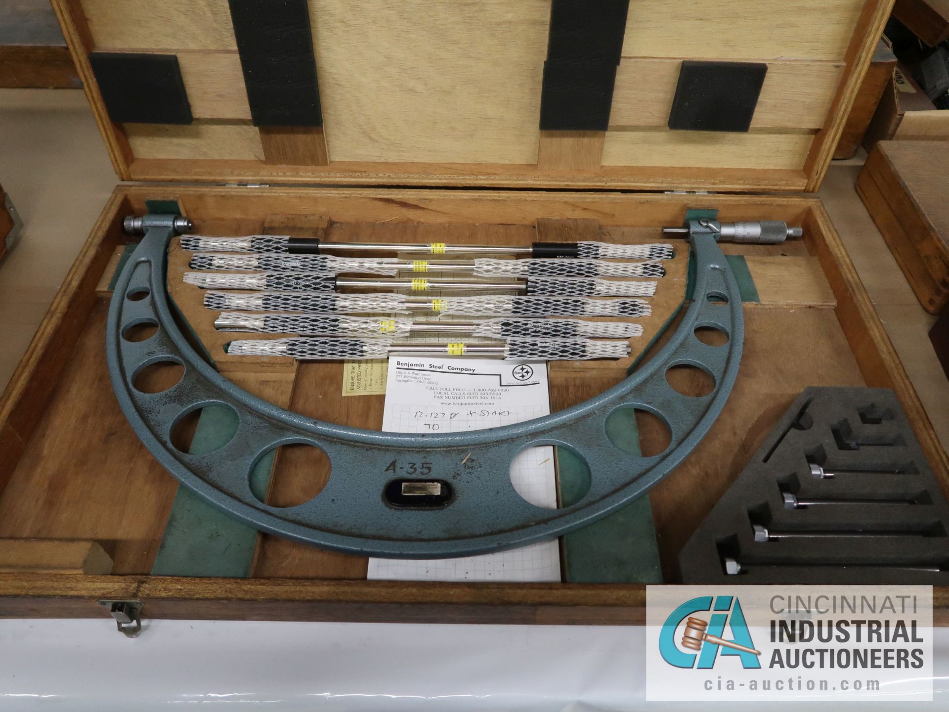 12" - 18" MITUTOYO OUTSIDE MICROMETER SET
