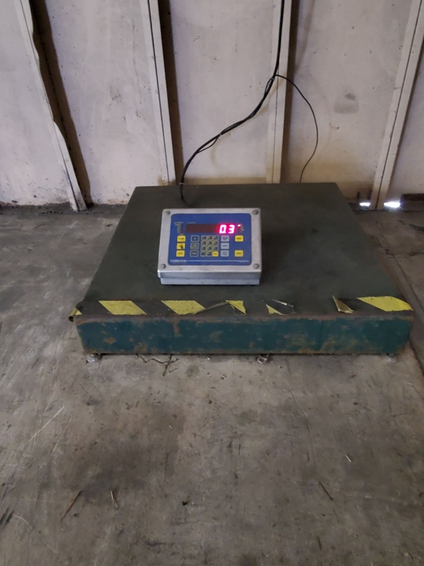 30" X 30" DIGITAL PLATFORM SCALE