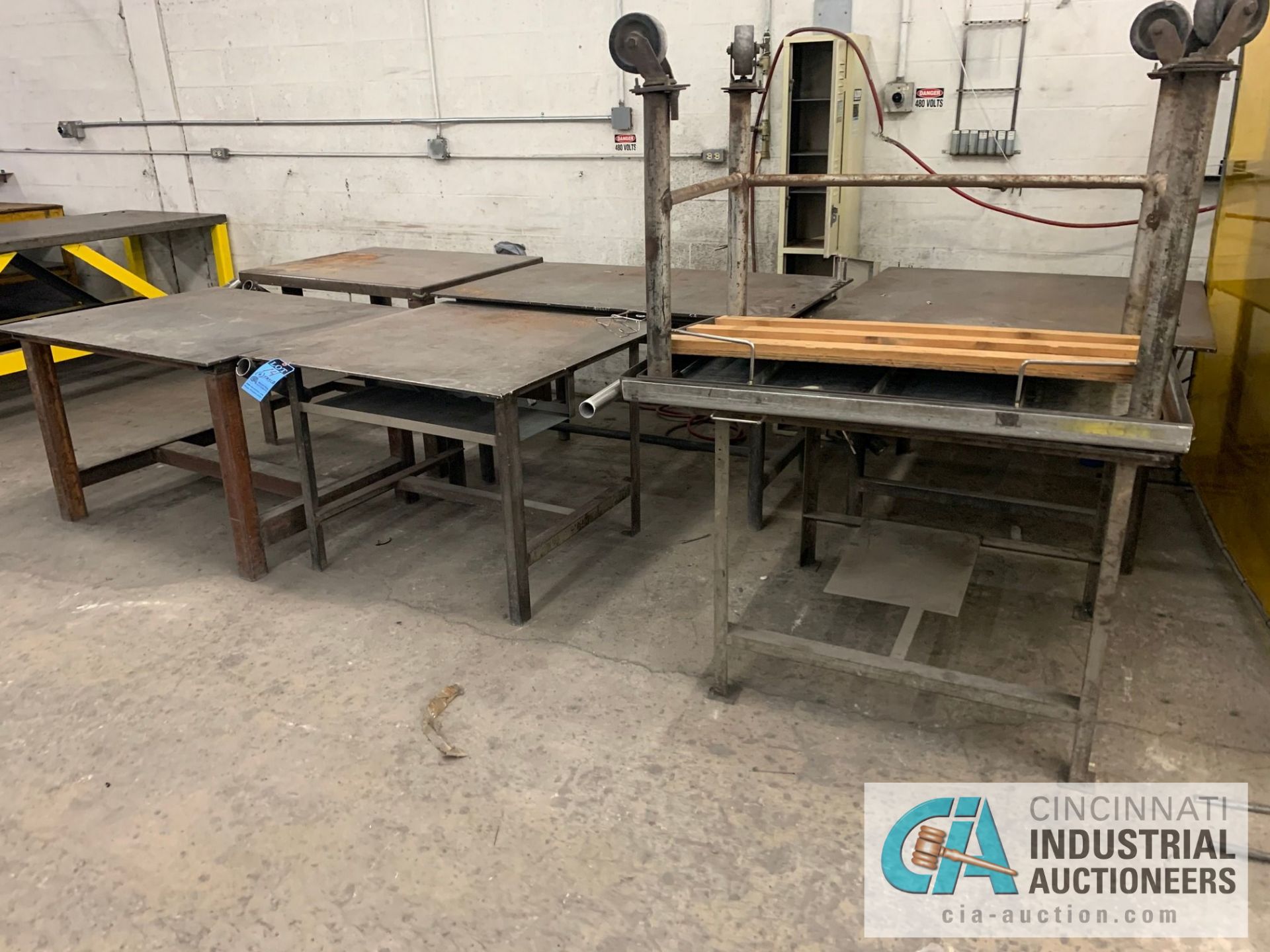 VARIOUS HEAVY WELD TABLES - Image 3 of 3