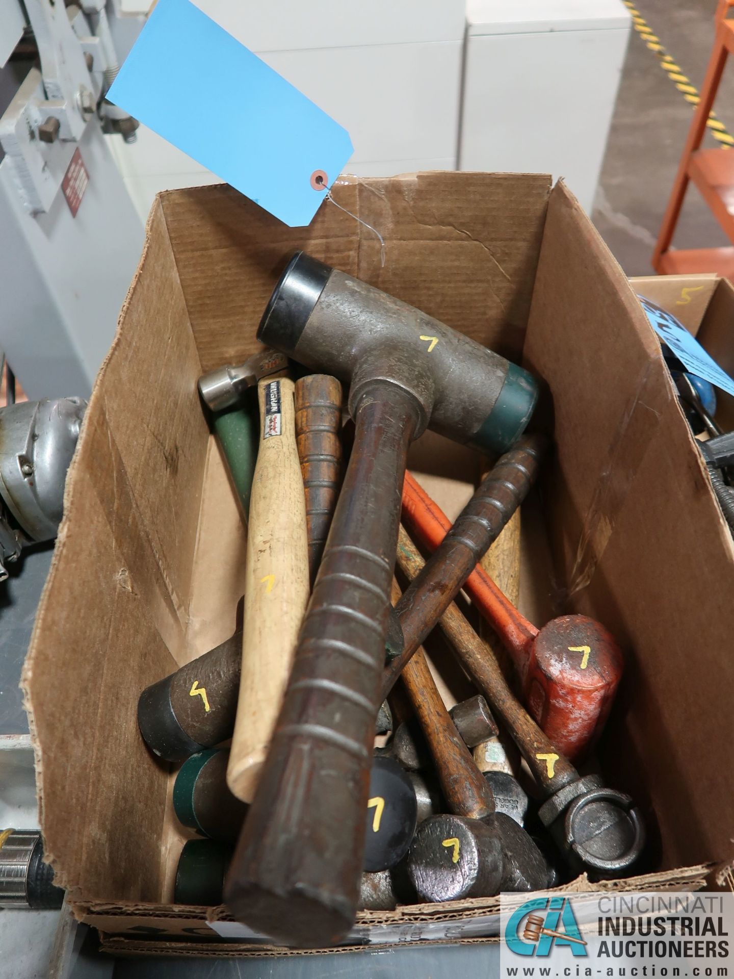 (LOT) HAMMERS AND MALLETS