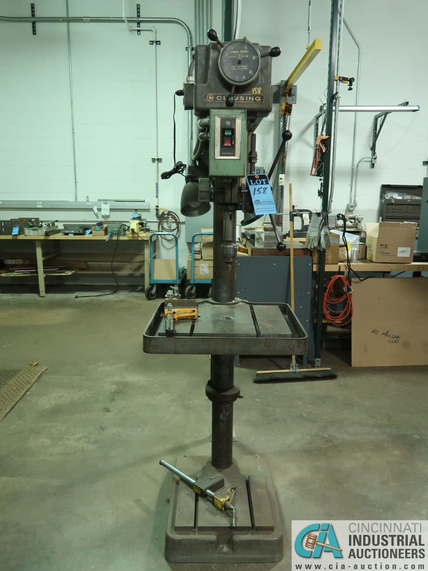 20" CLAUSING SERIES 22V SINGLE SPINDLE FLOOR DRILL; S/N 500699, 150 - 2,000 RPM, 15-1/2" X 18" - Image 7 of 8