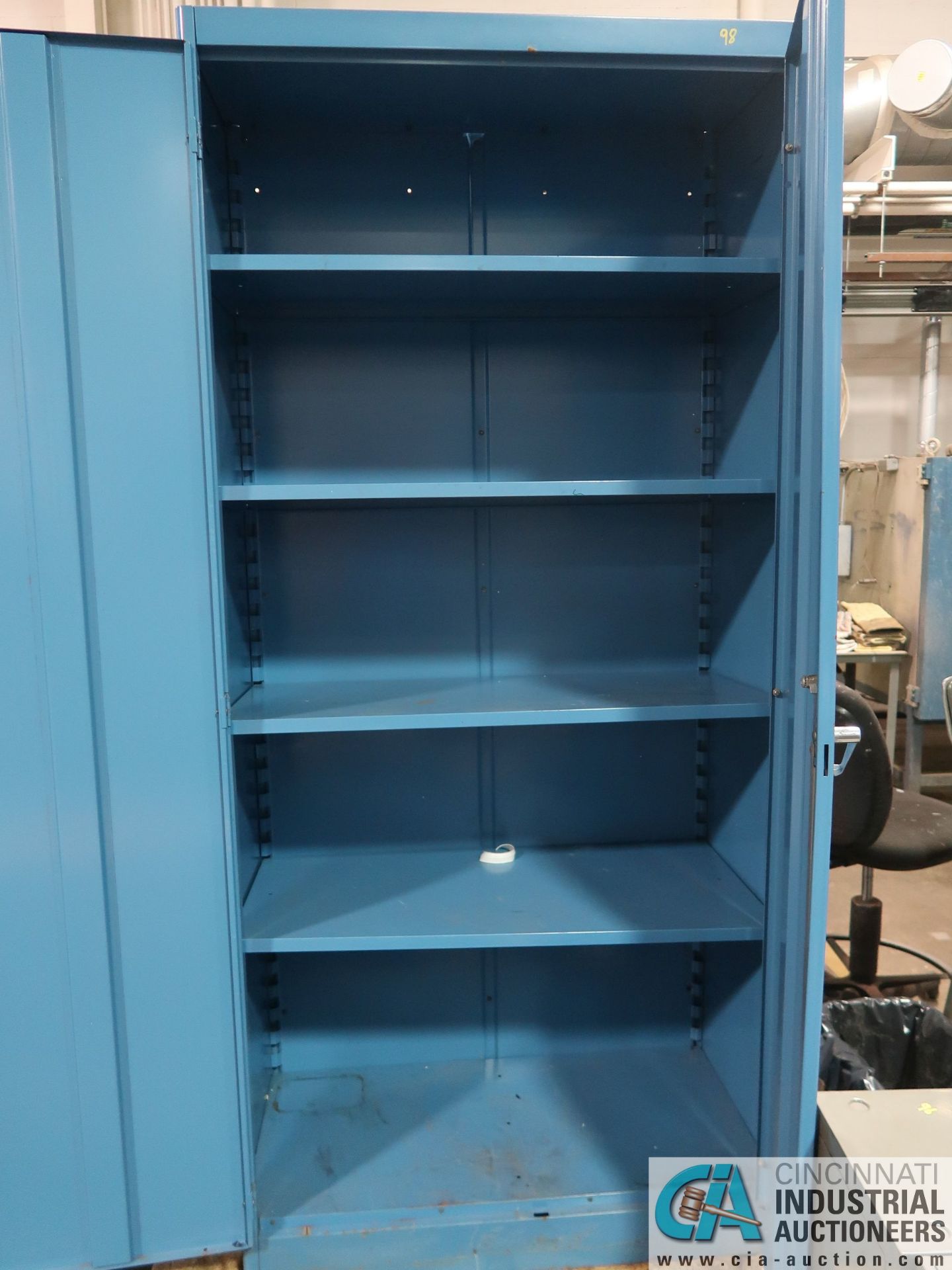 2-DOOR STEEL CABINET - Image 2 of 2