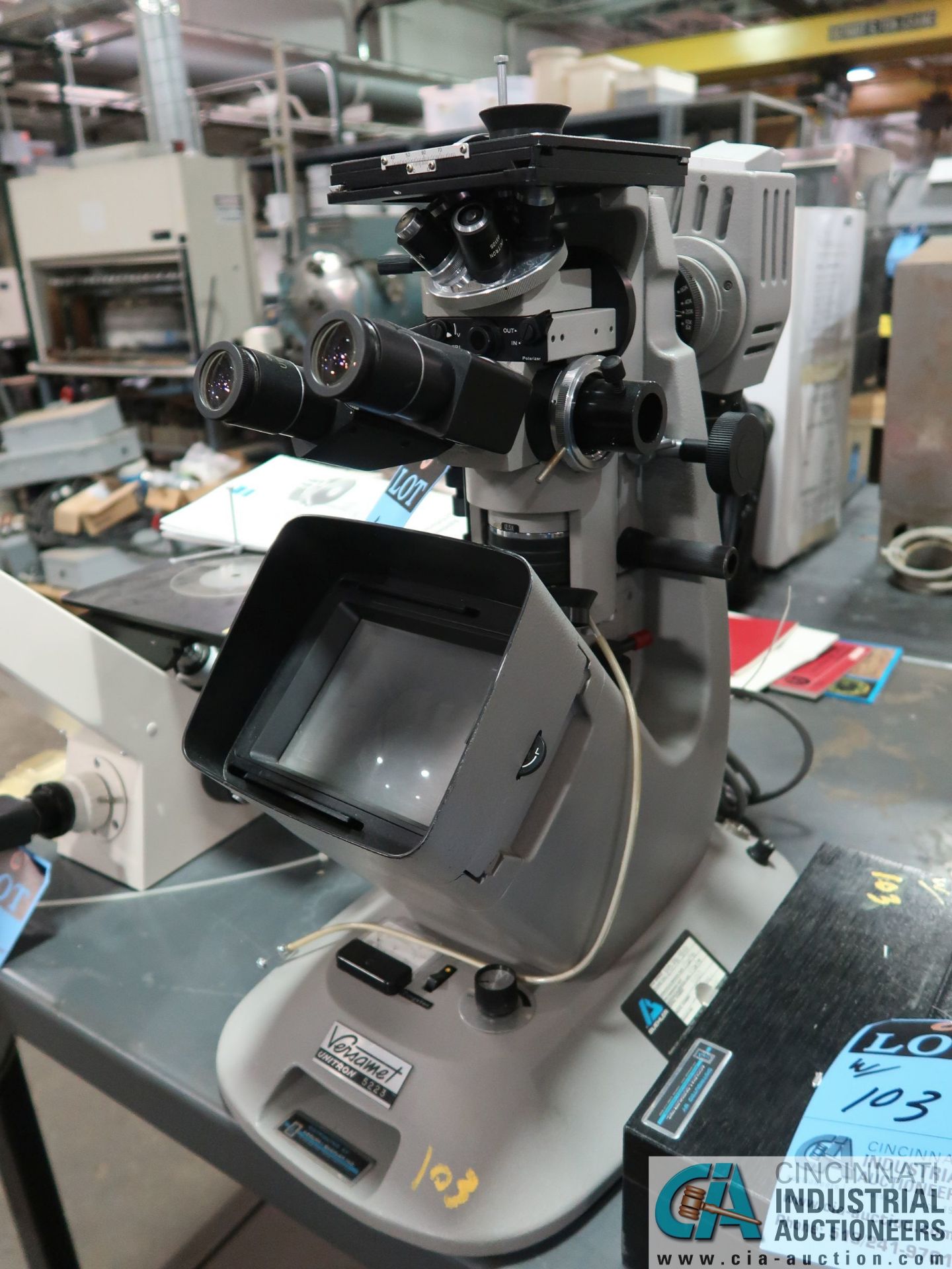 BUEHLER UNITRON MODEL VERSAMET-INUTRON MICROSCOPE; S/N 5223, BI-16-327-1.5X LENSE, WITH BOX OF - Image 3 of 5