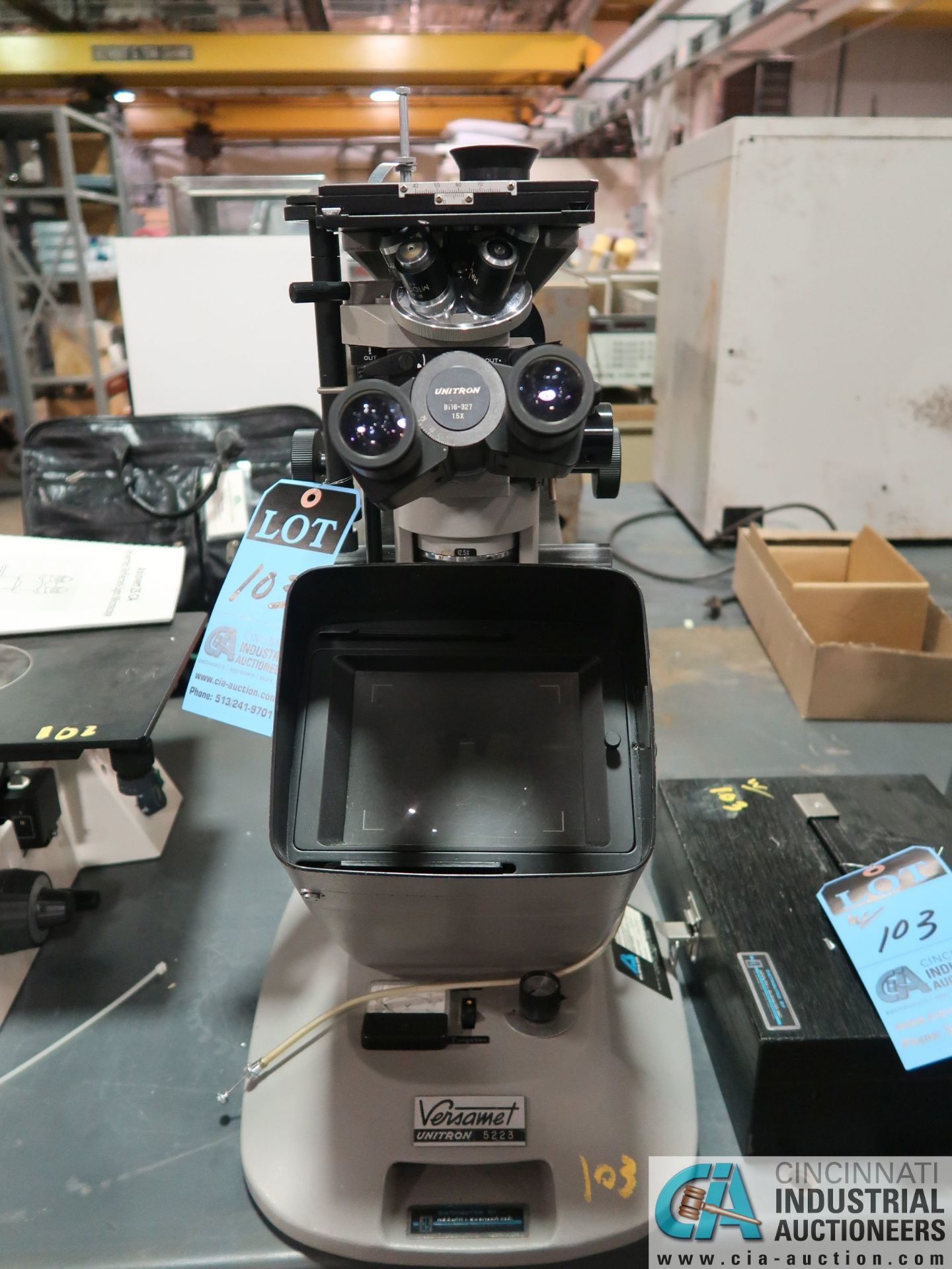 BUEHLER UNITRON MODEL VERSAMET-INUTRON MICROSCOPE; S/N 5223, BI-16-327-1.5X LENSE, WITH BOX OF - Image 2 of 5