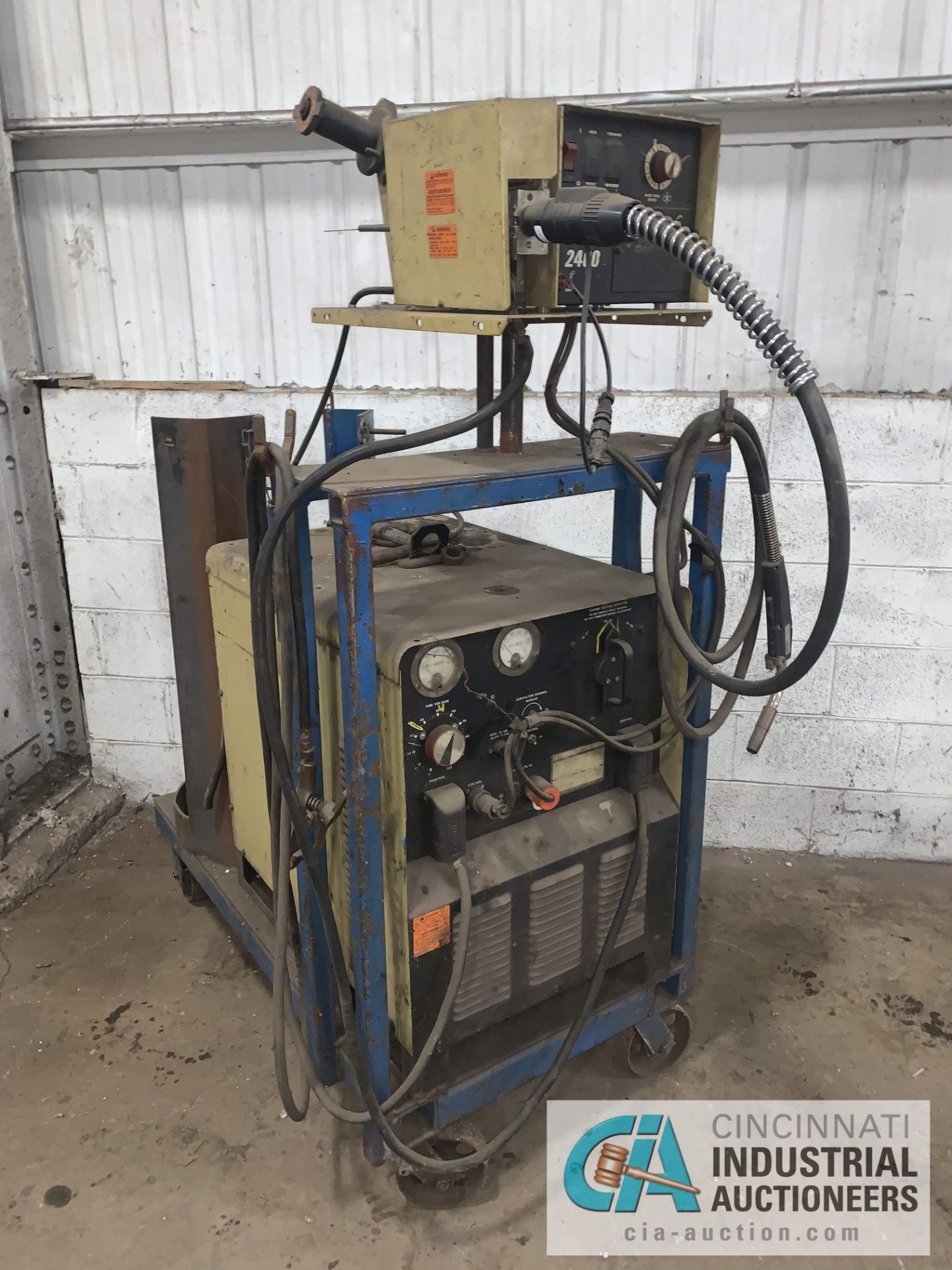 300 AMP HOBART RC-301 MIG WELDER & WIRE FEED - $20.00 Rigging Fee Due to Onsite Rigger - Located