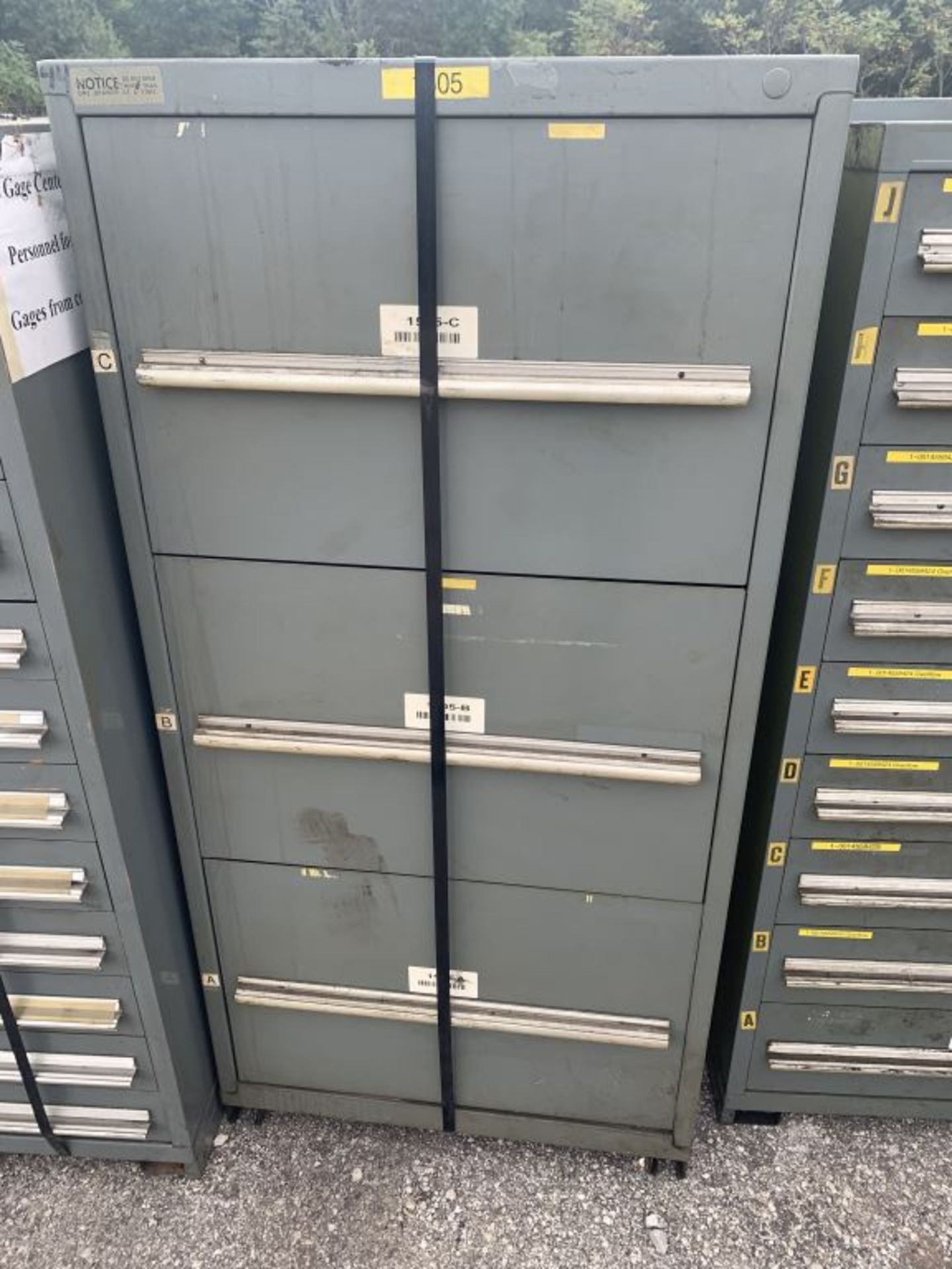 30" X 27" X 59" SIX-DRAWER STANLEY VIDMAR TOOL CABINET - $10.00 Rigging Fee Due to Onsite Rigger -