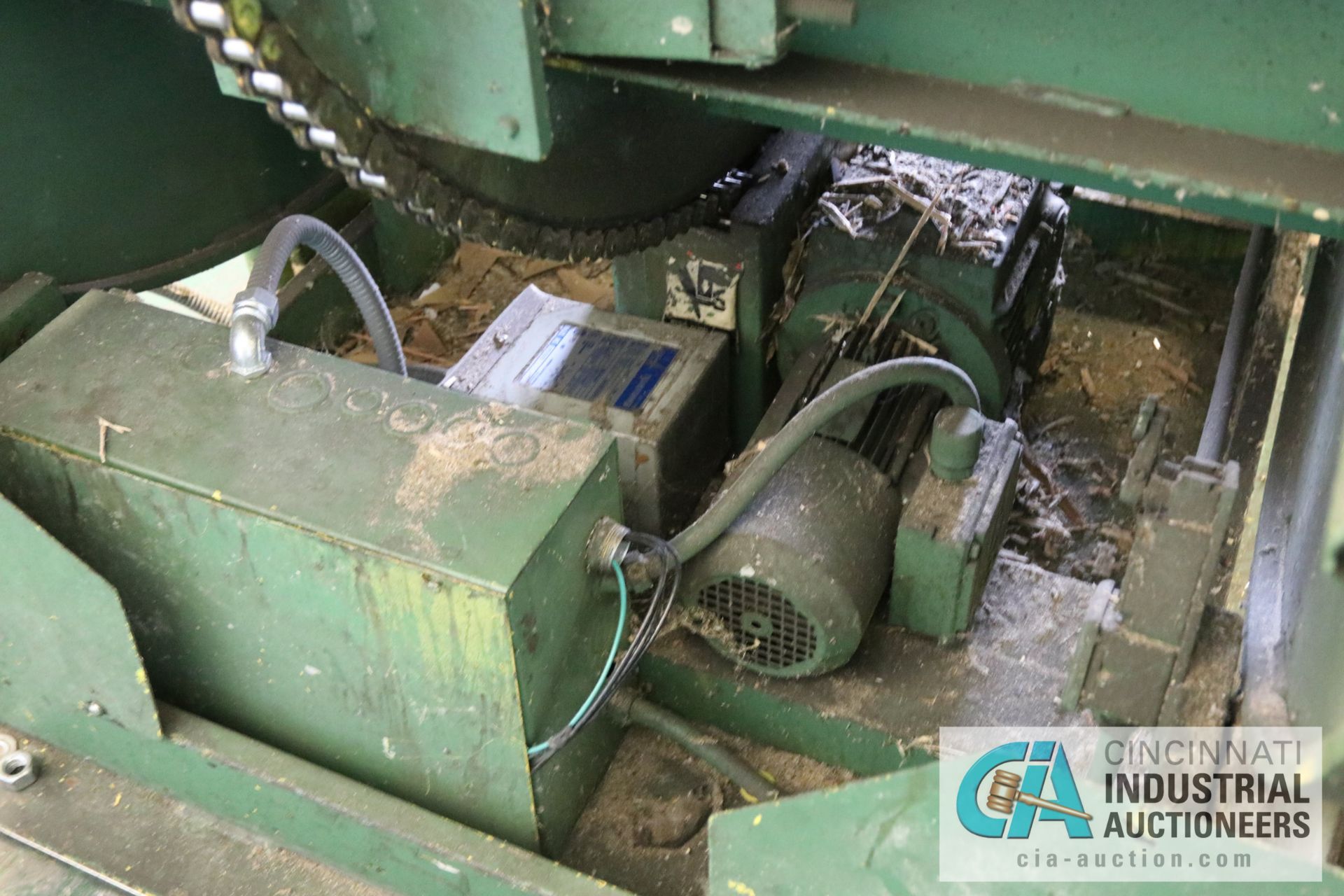 6,000 LB. WEST BEND MODEL CR-6-PC-V MECHANICAL UPENDER (NEW 1996) - $150.00 Rigging Fee Due to - Image 5 of 5