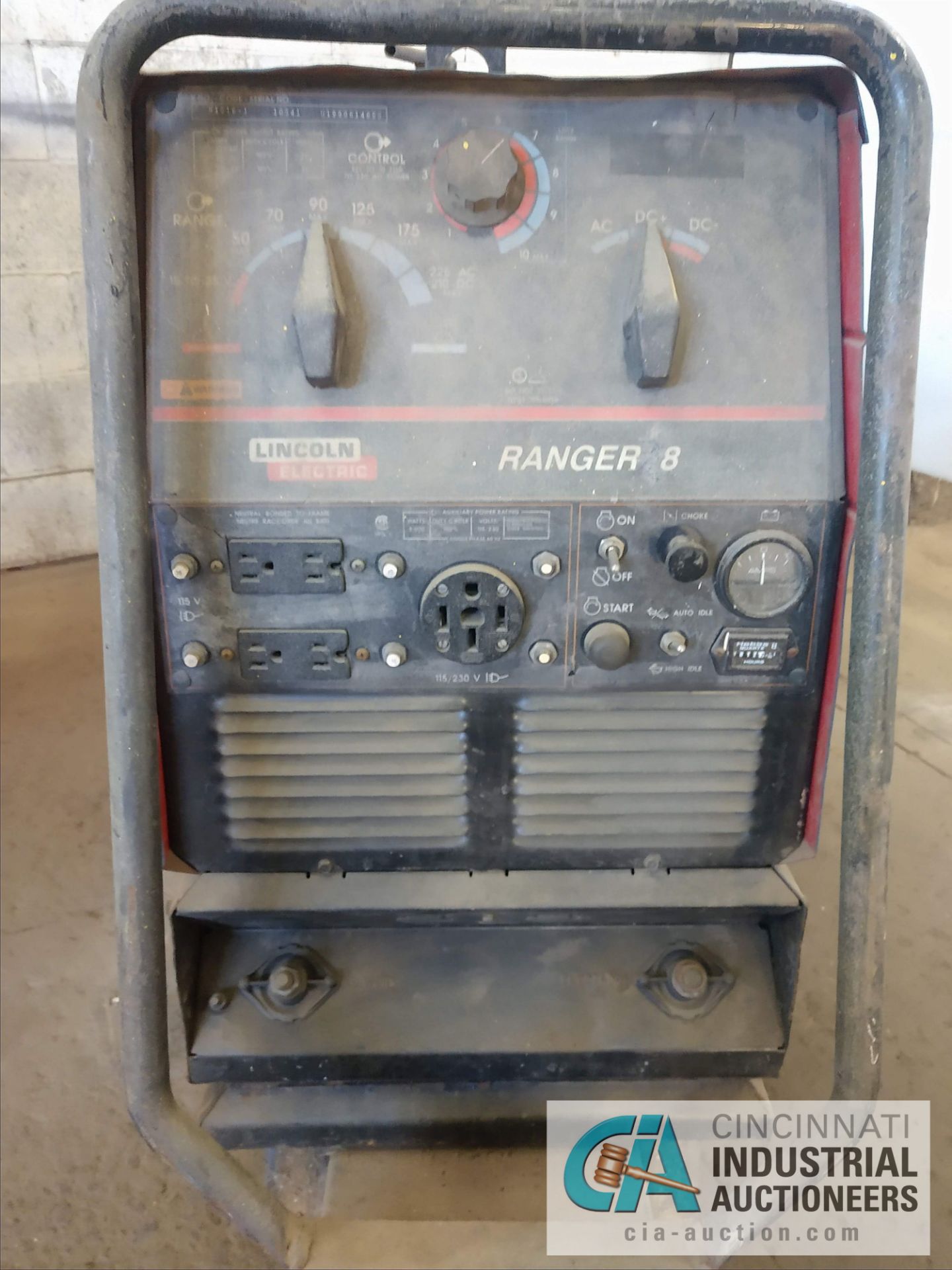 LINCOLN MODEL RANGER 8 WELDER GENERATOR - $20.00 Rigging Fee Due to Onsite Rigger - Located in - Image 3 of 4