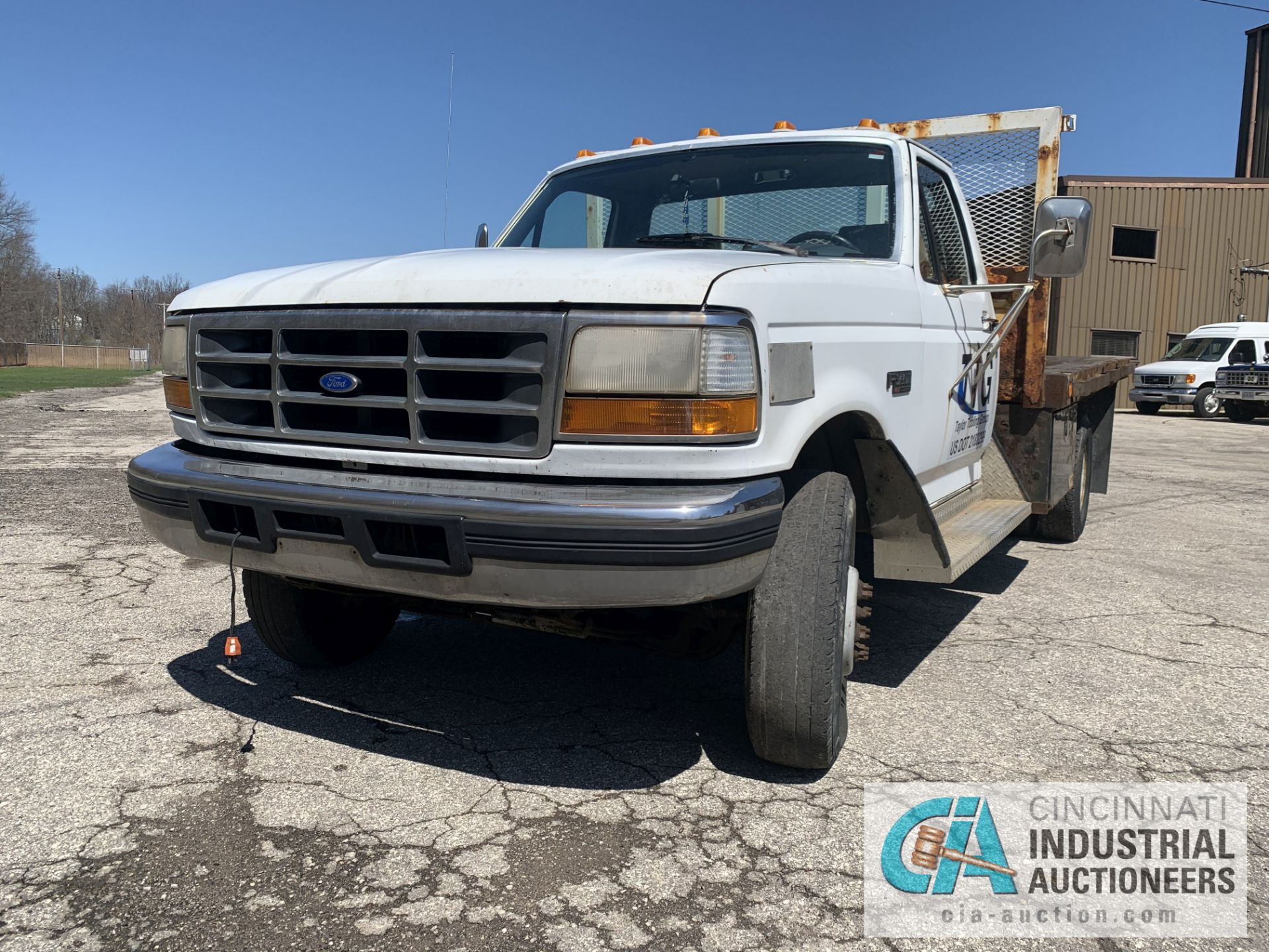 1993 FORD SUPER DUTY XLT FLAT BED TRUCK; 72,265 MILES, VIN #2FDLF47MXPCB36873 - Located in - Image 2 of 11