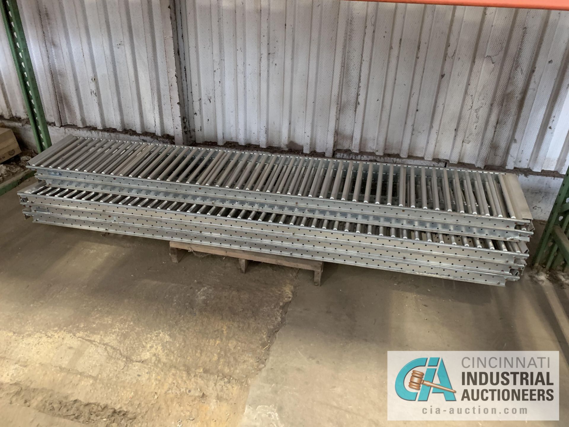 8' SPAN TRACK ROLLER CONVEYORS - $10.00 Rigging Fee Due to Onsite Rigger - Located in Toledo, Ohio