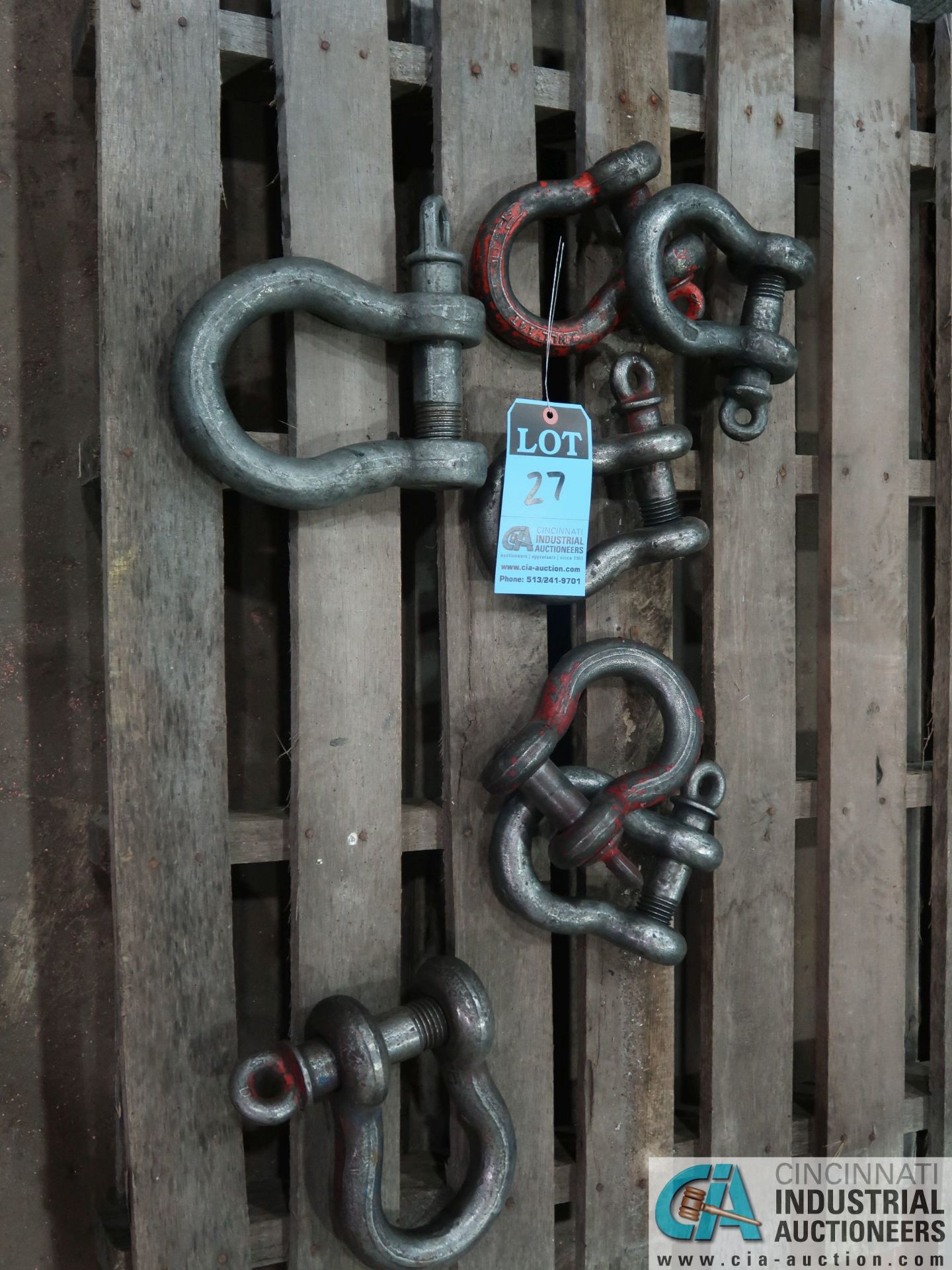 (LOT) MISC. SHACKLES