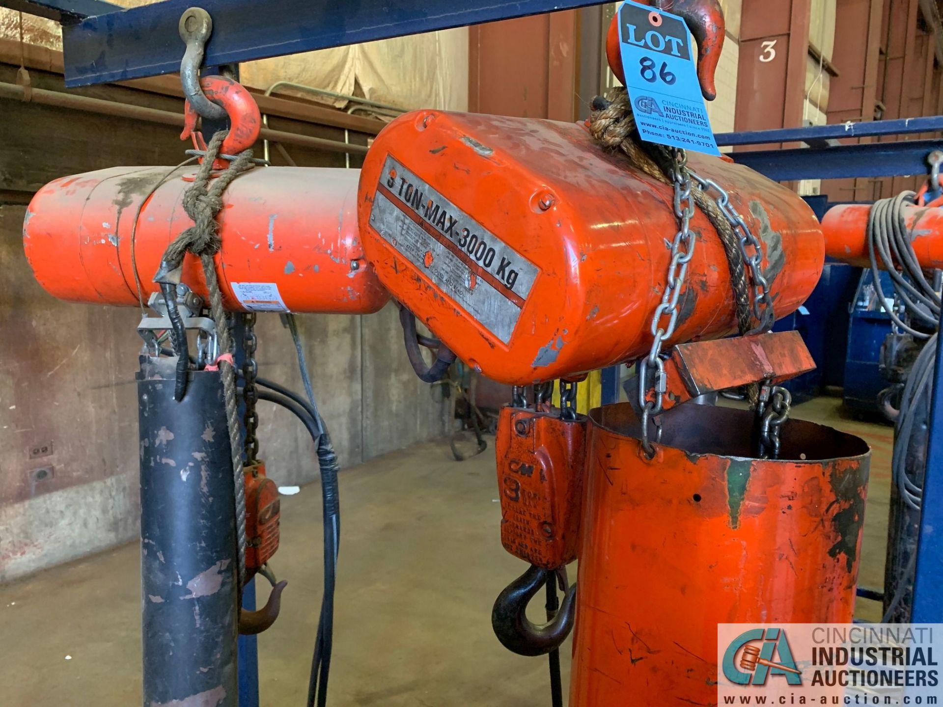 CM LODESTAR ELECTRIC CHAIN HOISTS; (1) 3 TON MODEL RRT2 & (1) 2 TON MODEL R - Image 2 of 8