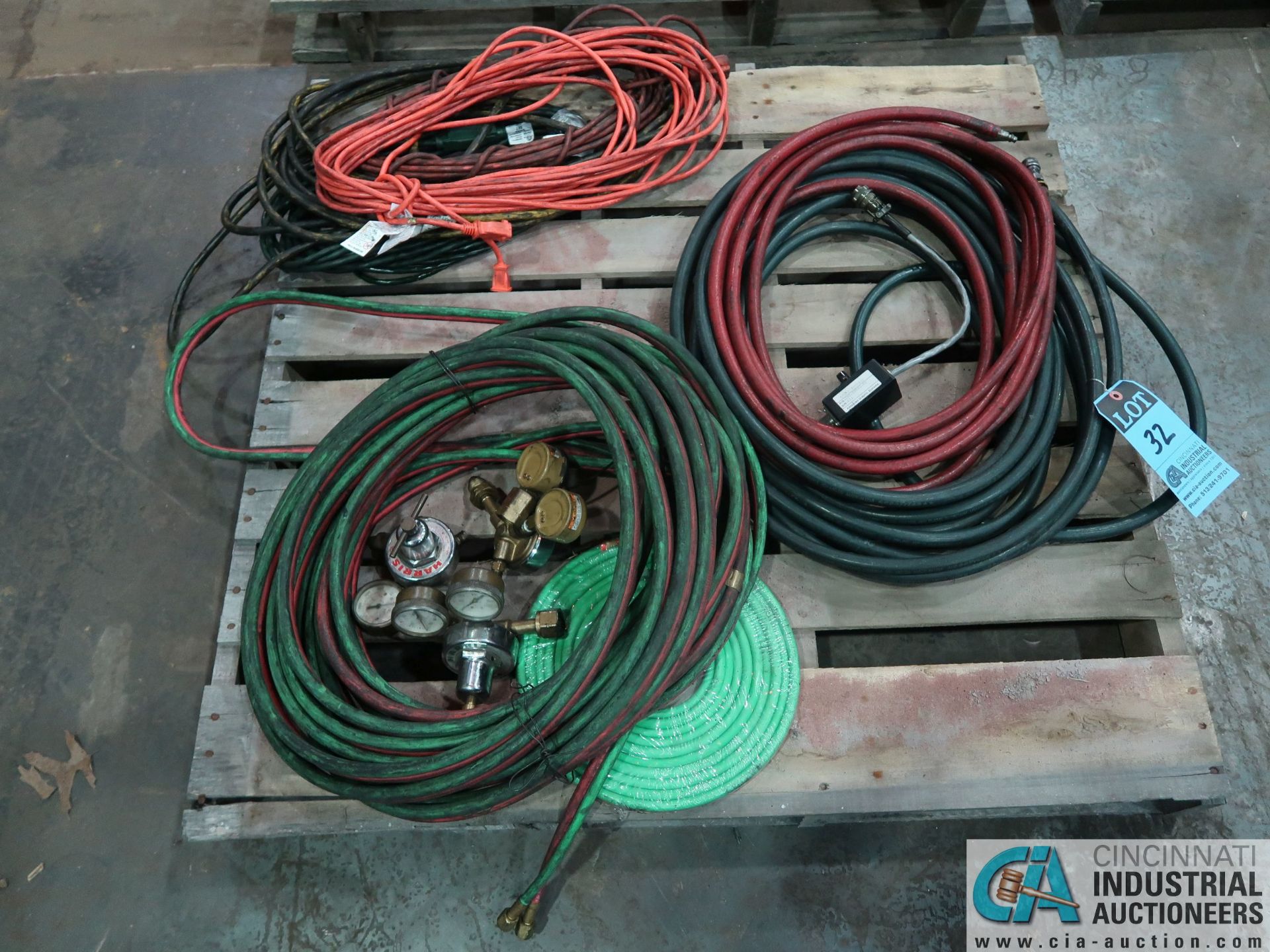 (LOT) HOSE, GAGES & WIRE