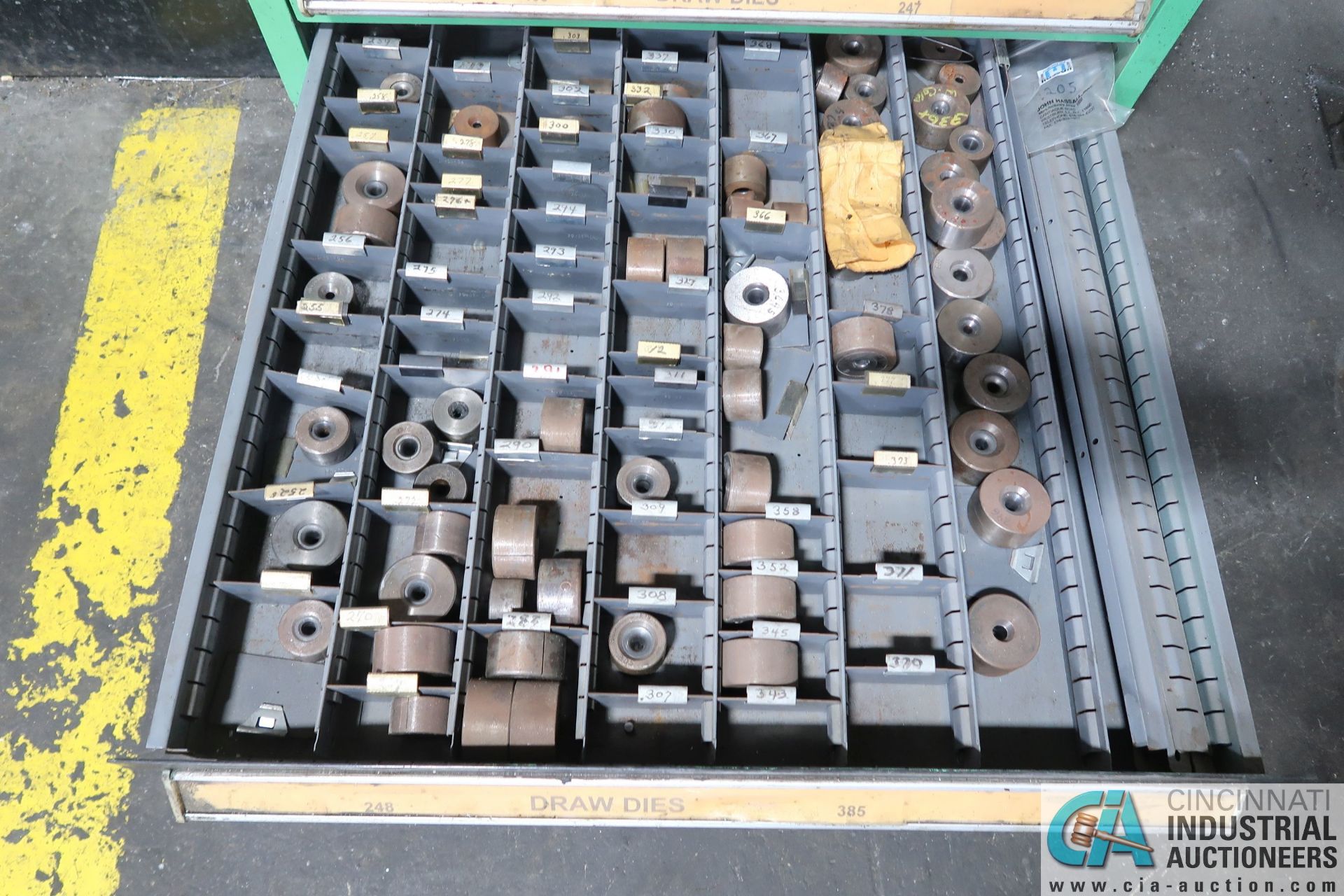 12-DRAWER CABINET WITH DRAW DIES - Image 12 of 12