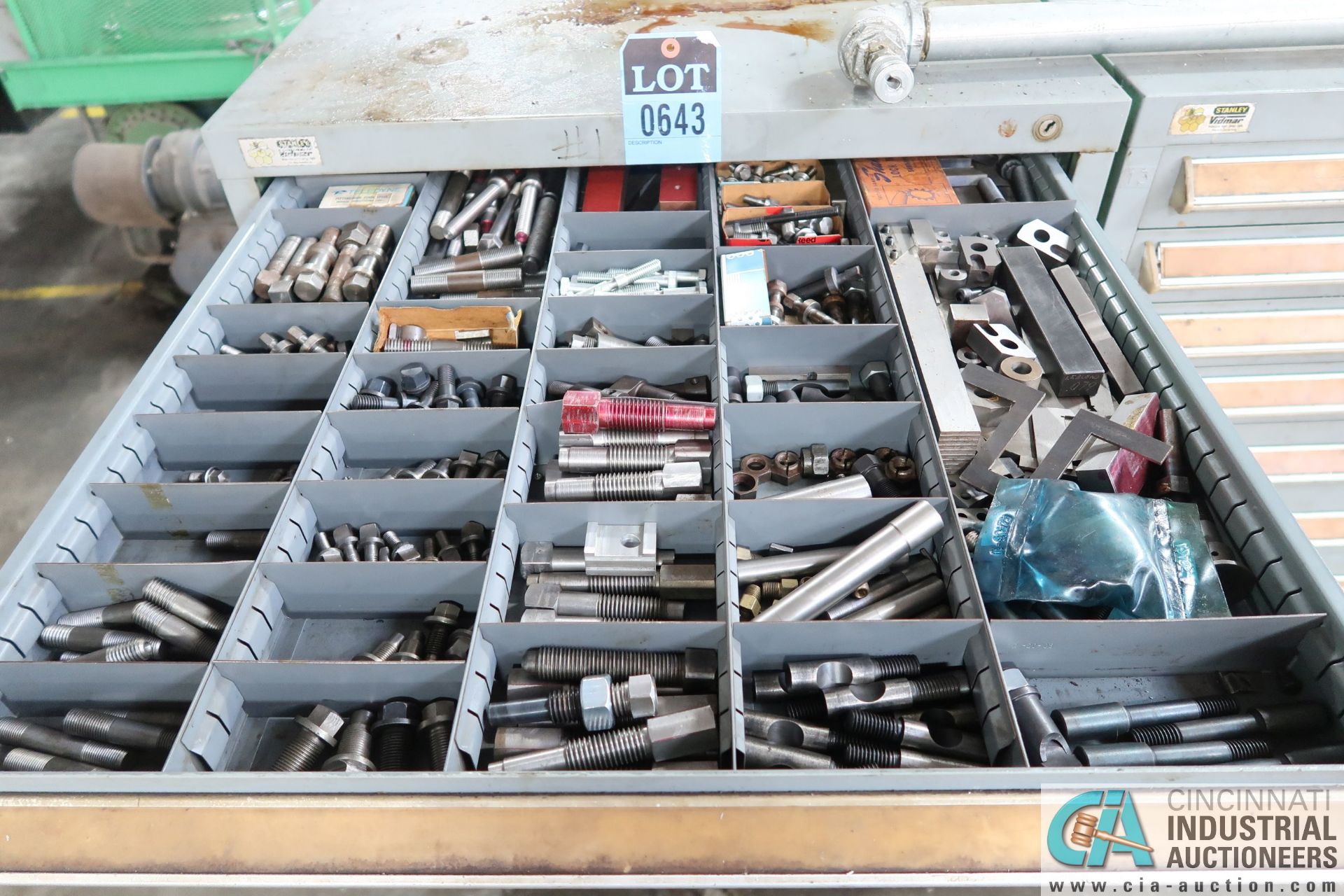 12-DRAWER CABINET WITH HARDWARE AND TOOL ROOM ITEMS - Image 2 of 8