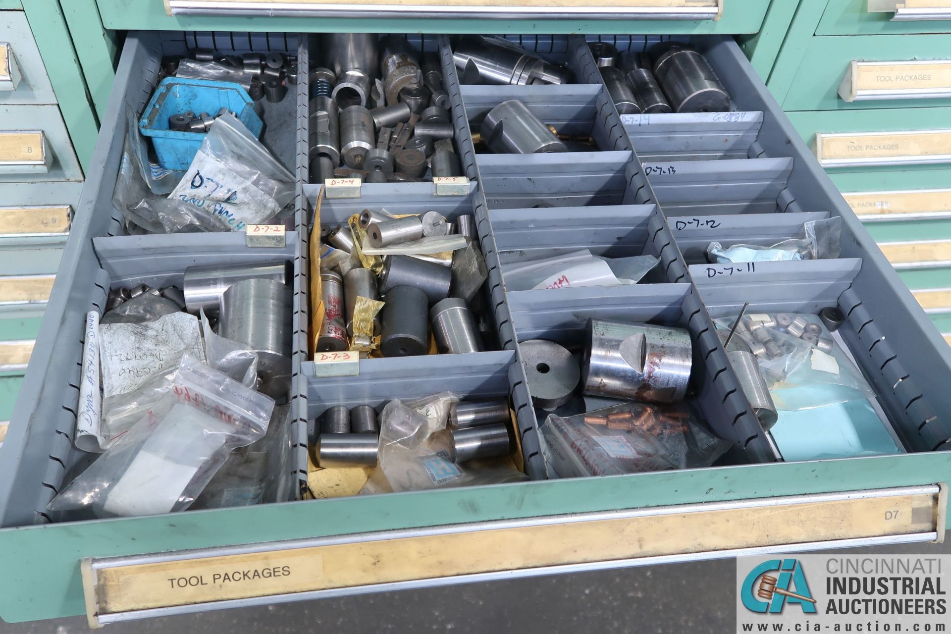 (LOT) TOOLING CABINET; NOTED AS TOOL PACKAGES - Image 8 of 13