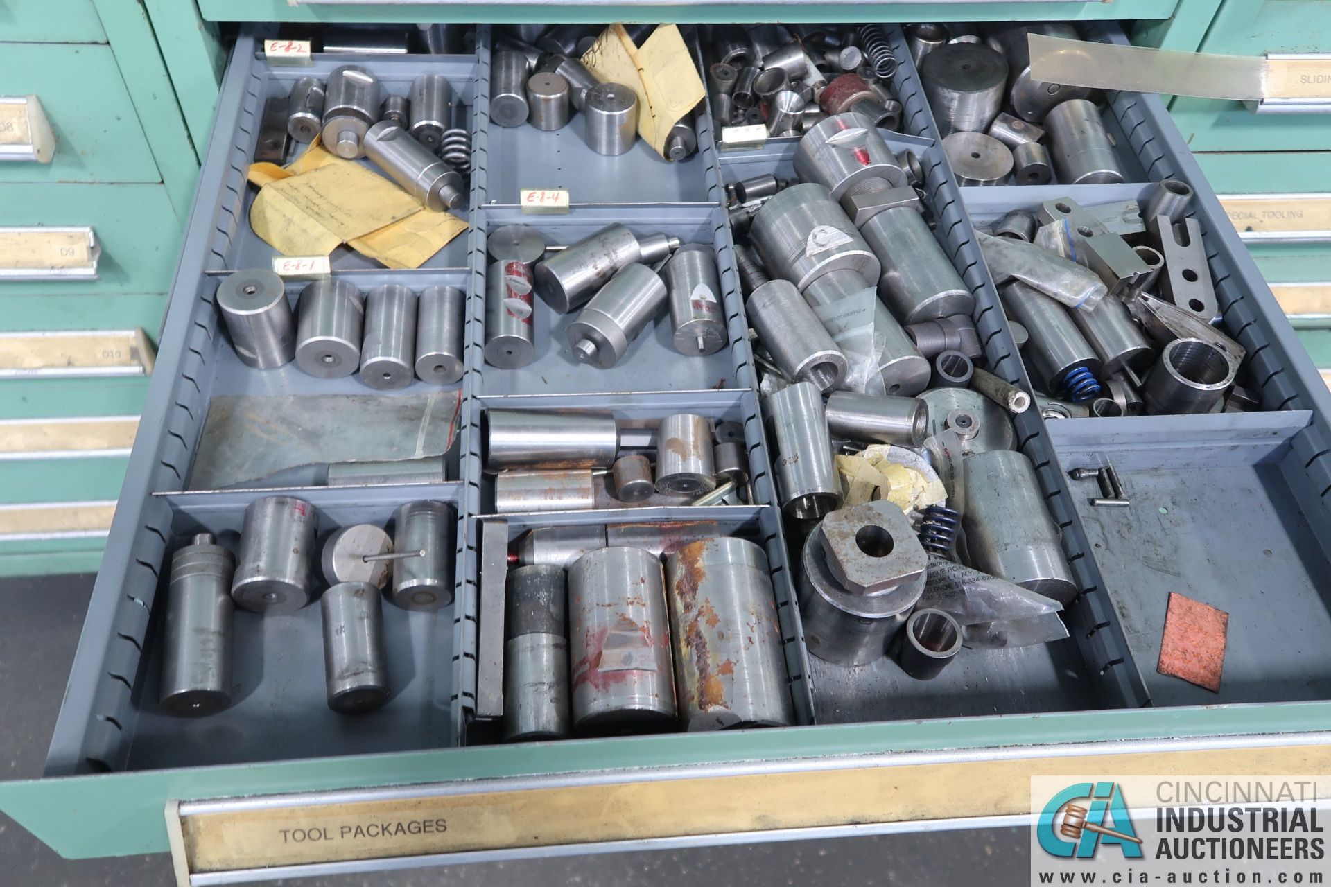 (LOT) TOOLING CABINET; NOTED AS TOOL PACKAGES - Image 9 of 14