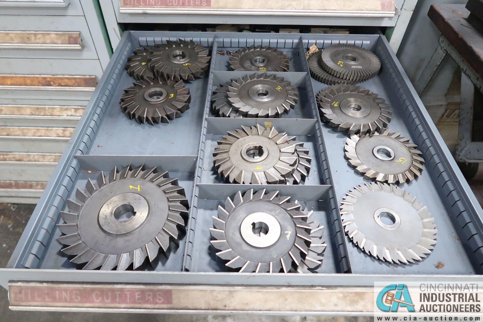 13-DRAWER CABINET WITH GRINDING WHEELS, MILL CUTTERS AND HARDWARE - Image 8 of 9