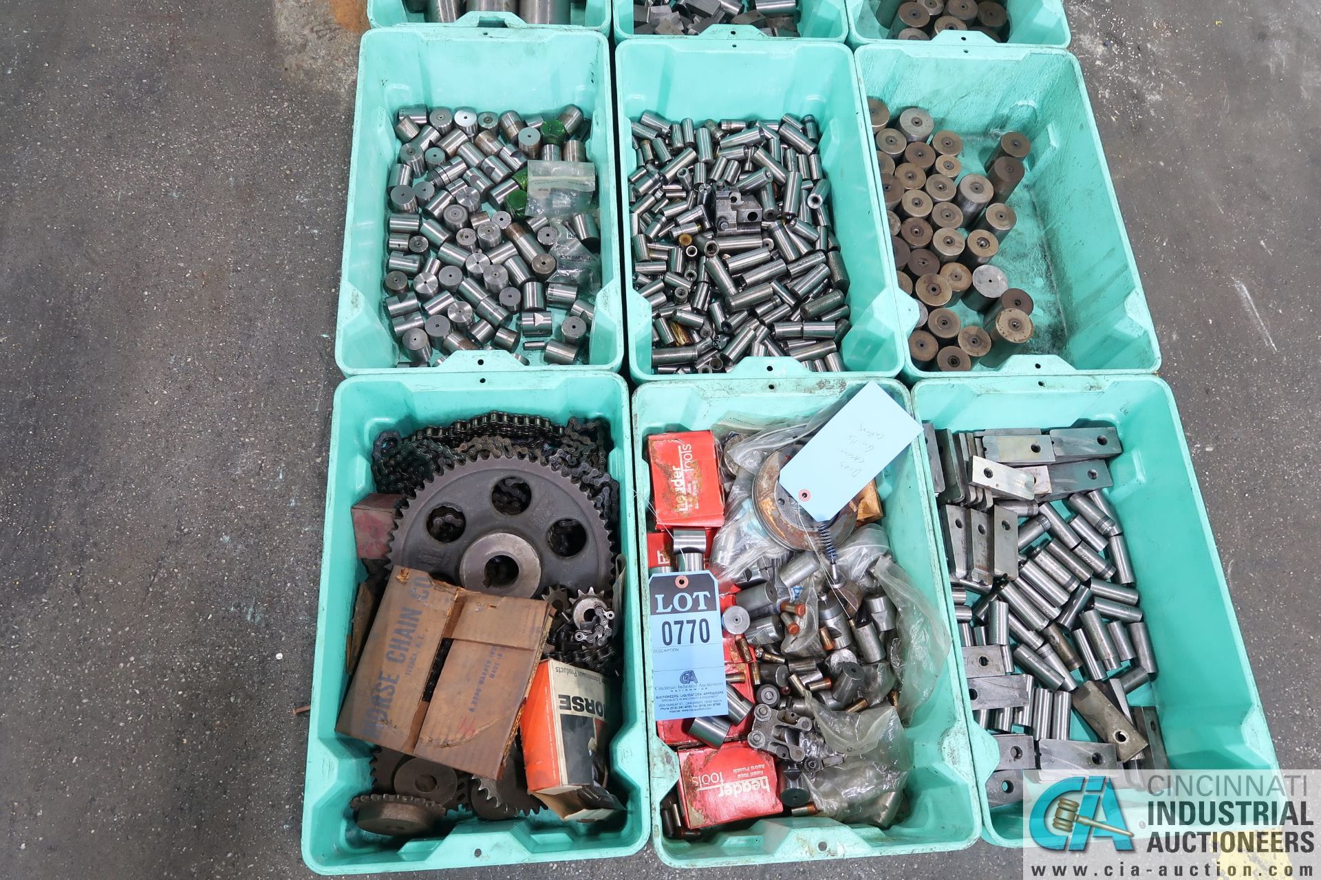 (LOT) ASSORTED COLD HEADING TOOLING IN 12 GREEN TOTES - DIES, CASINGS, QUIL, CUTTER AND OTHER - Image 2 of 3