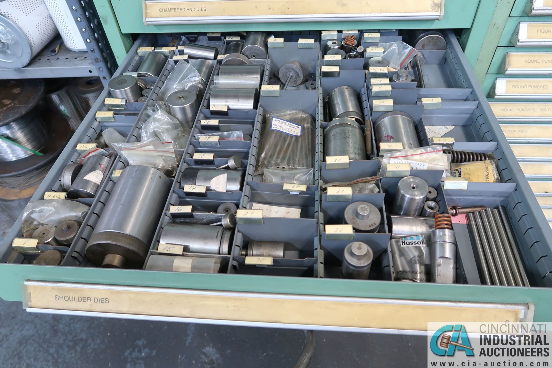 (LOT) TOOLING CABINET WITH DIES, DIE CASINGS, SPECIAL TOOLING - Image 6 of 12