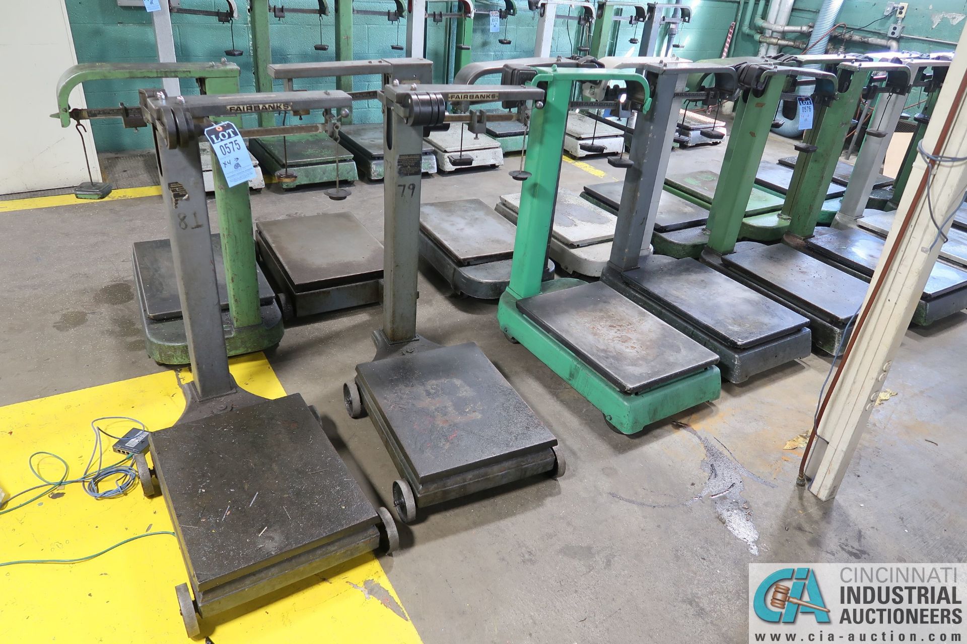 1,000 LB PLATFORM SCALES